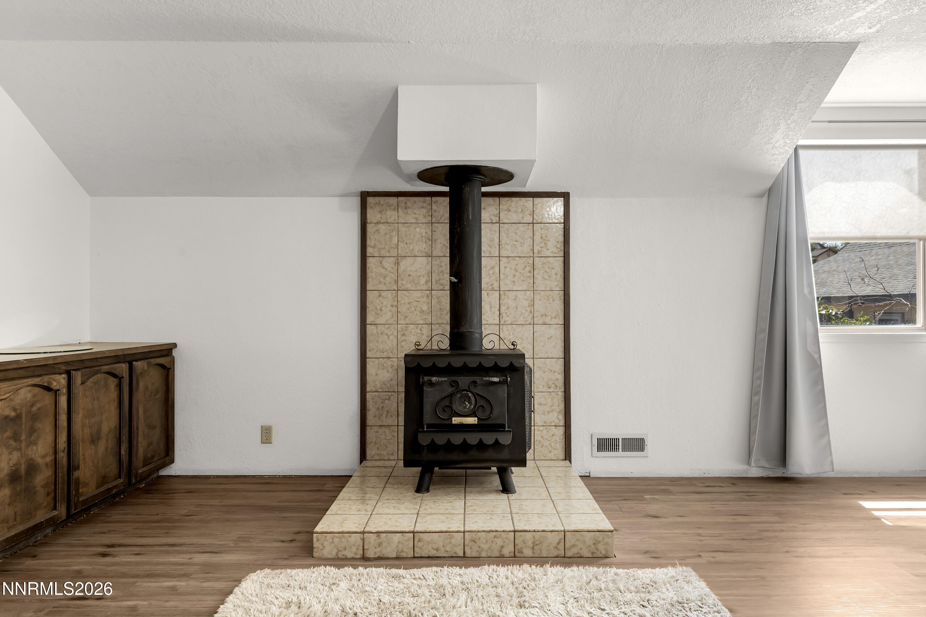 110 S R Street Property Photo 26