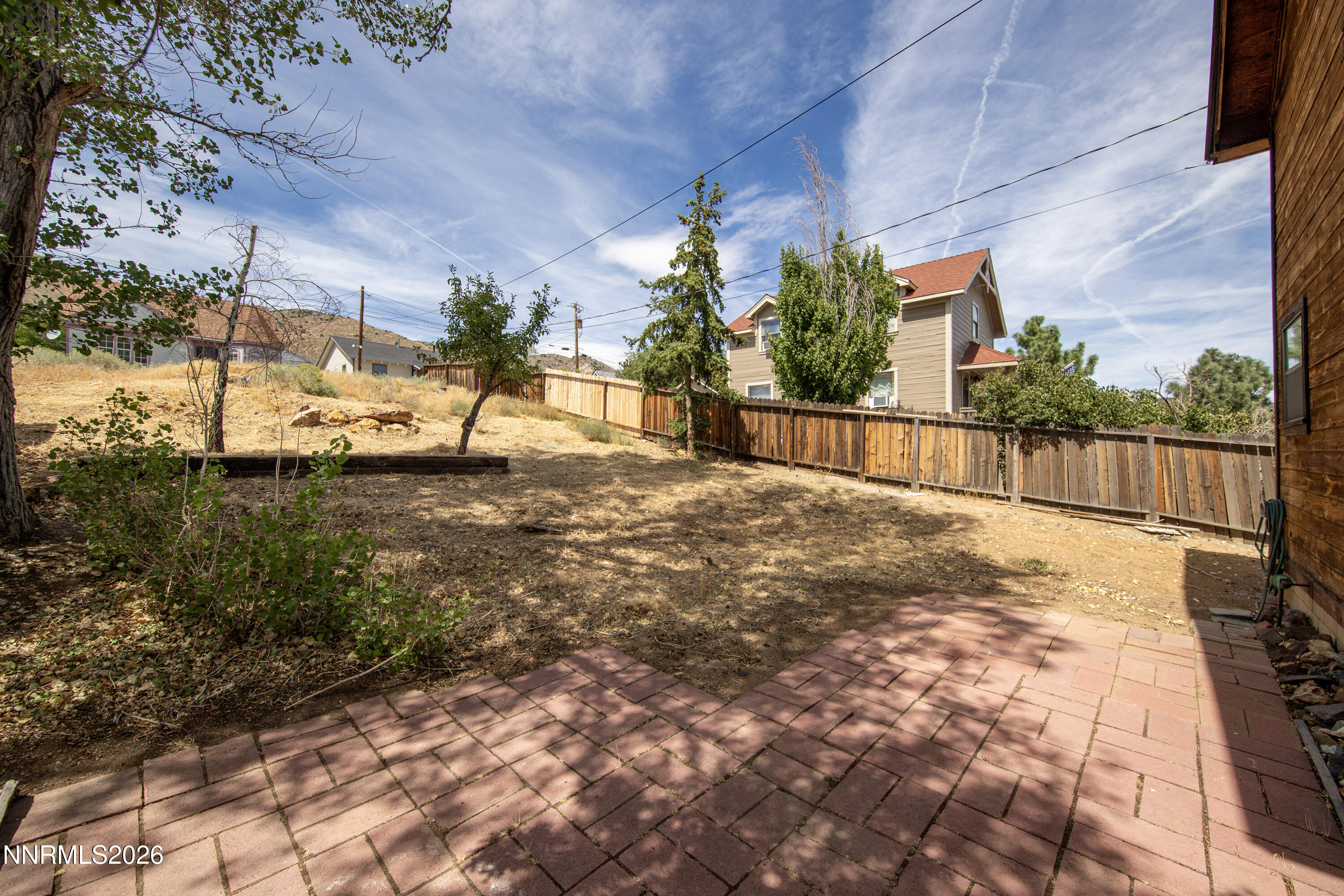110 S R Street Property Photo 37