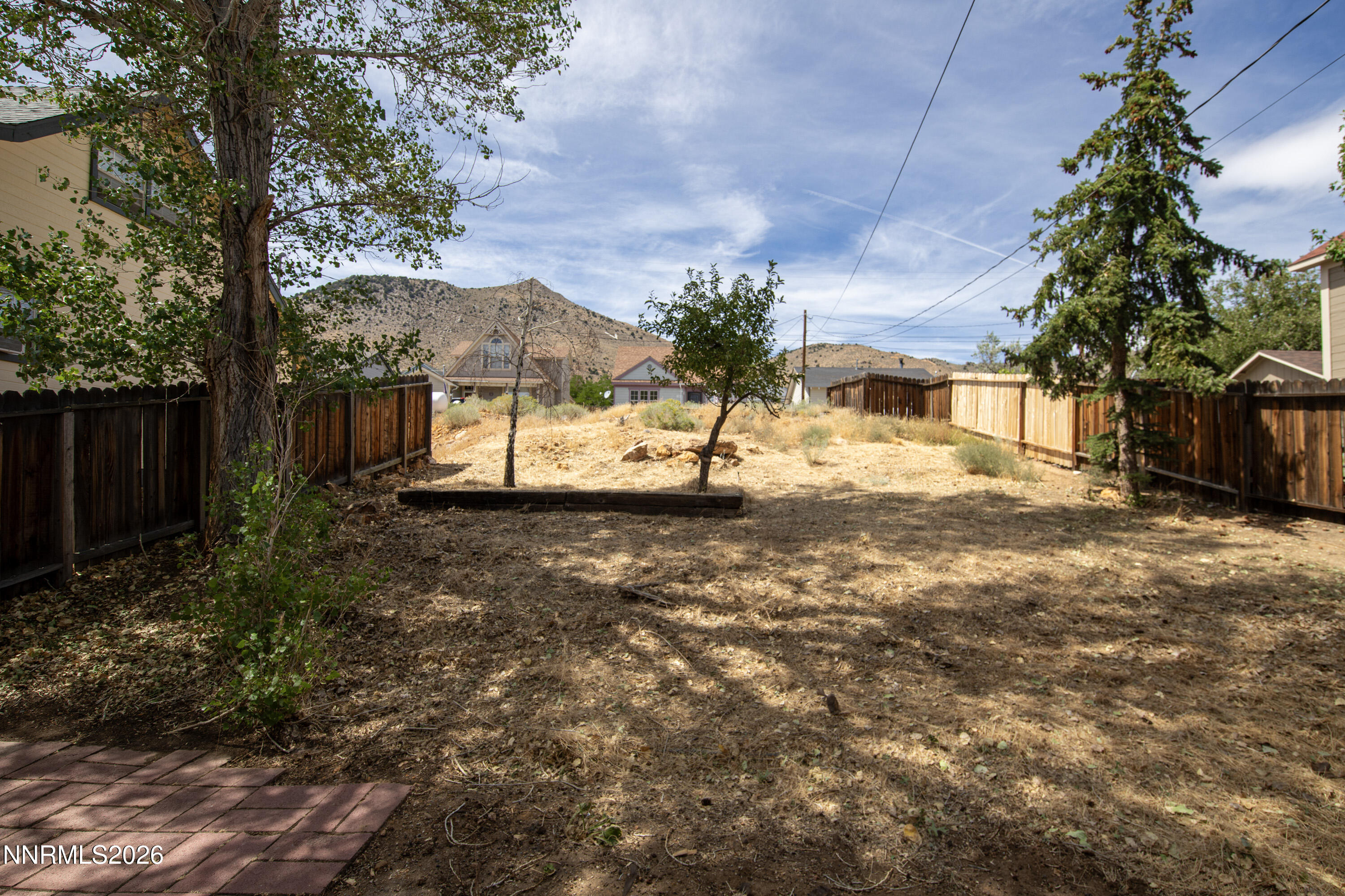 110 S R Street Property Photo 38