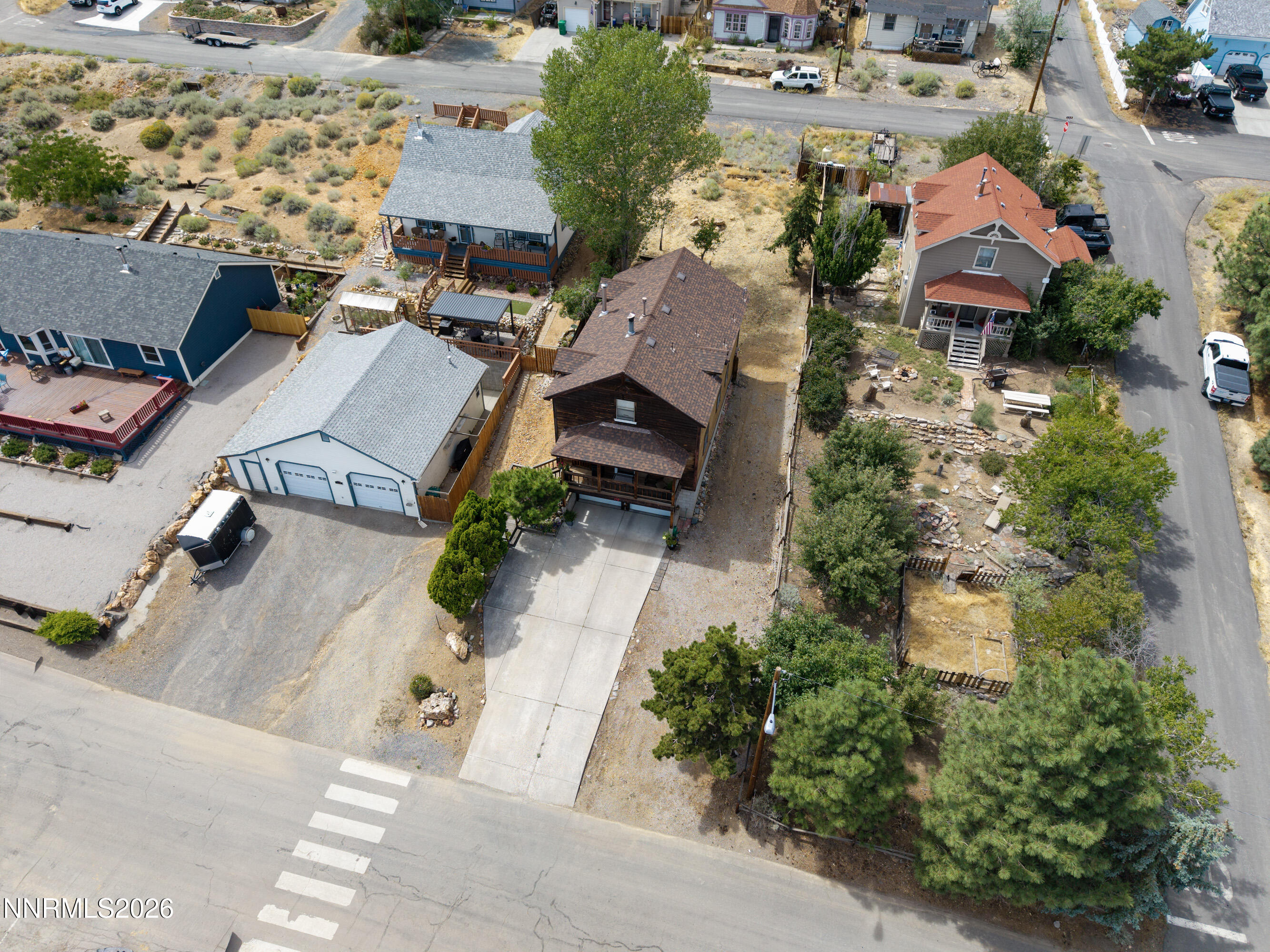 110 S R Street Property Photo 46