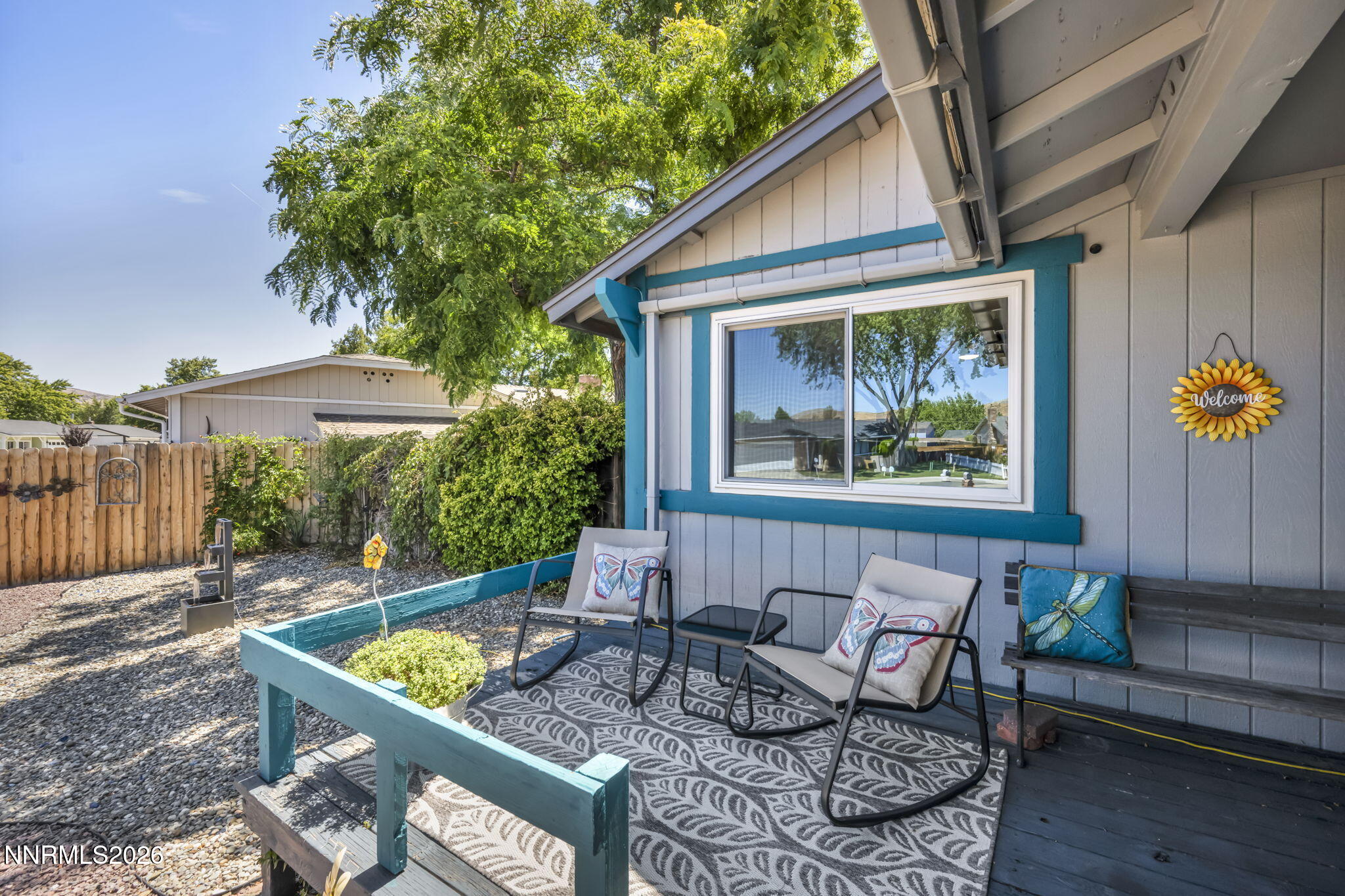 345 E Gault Way Property Photo 4