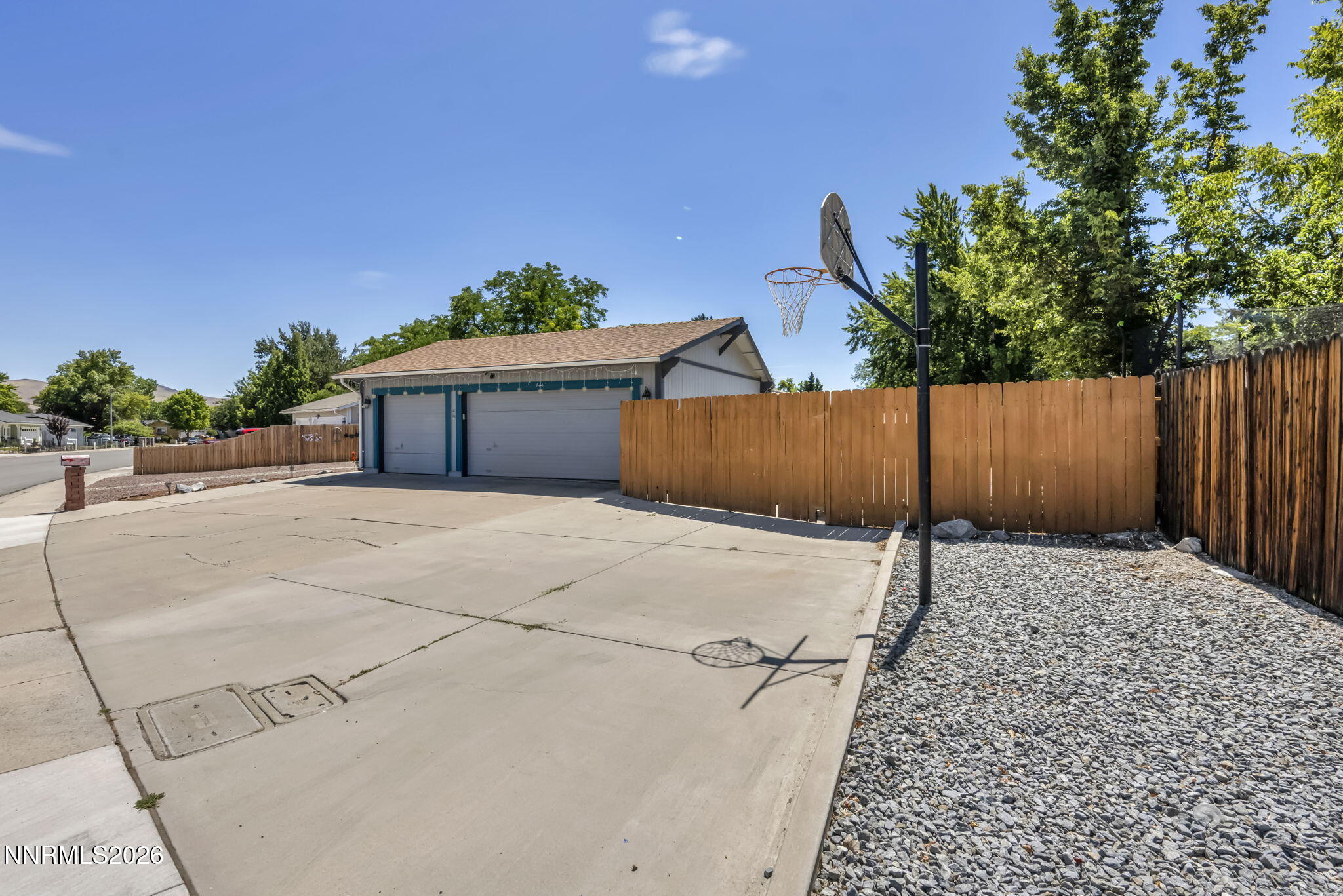 345 E Gault Way Property Photo 10