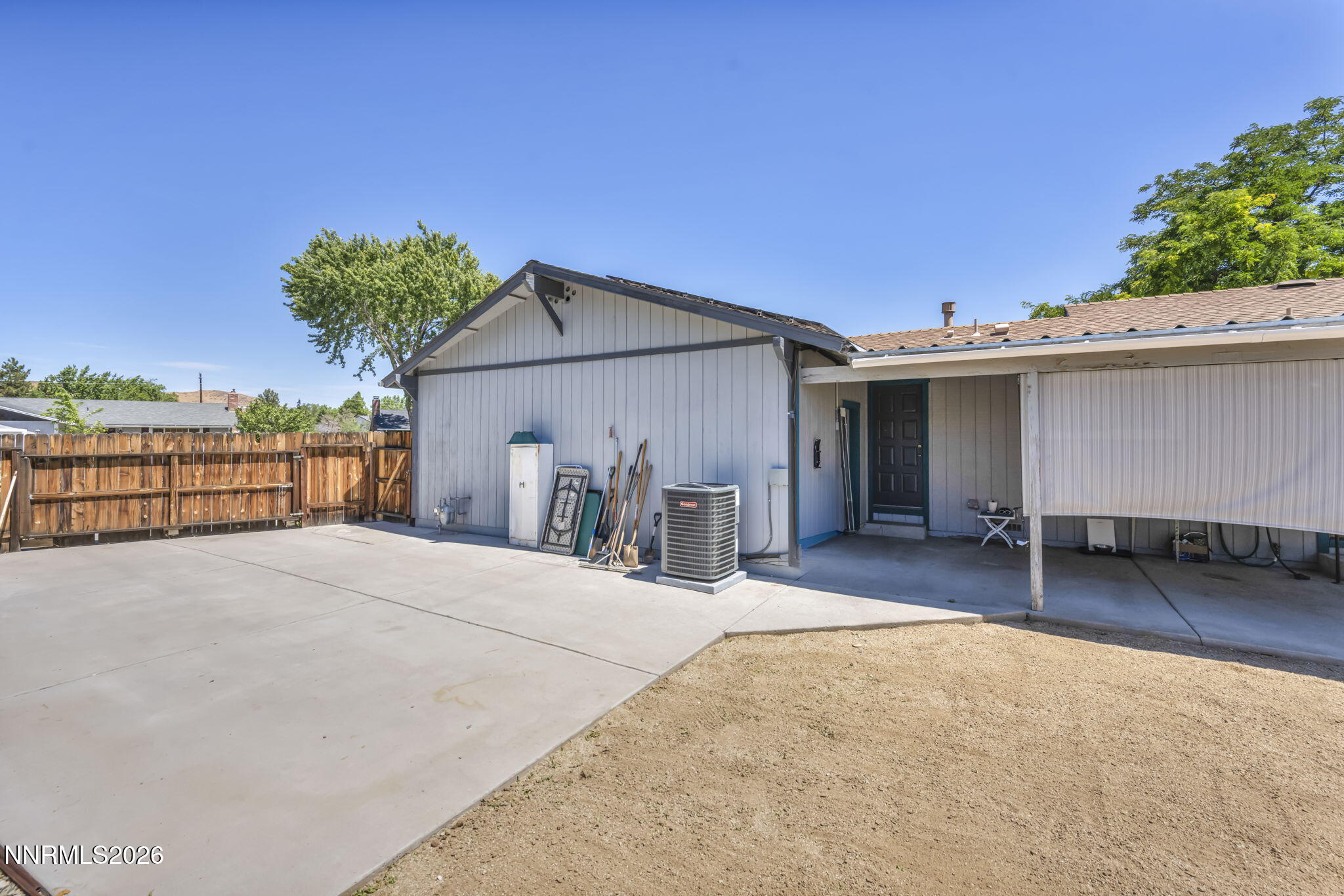 345 E Gault Way Property Photo 12