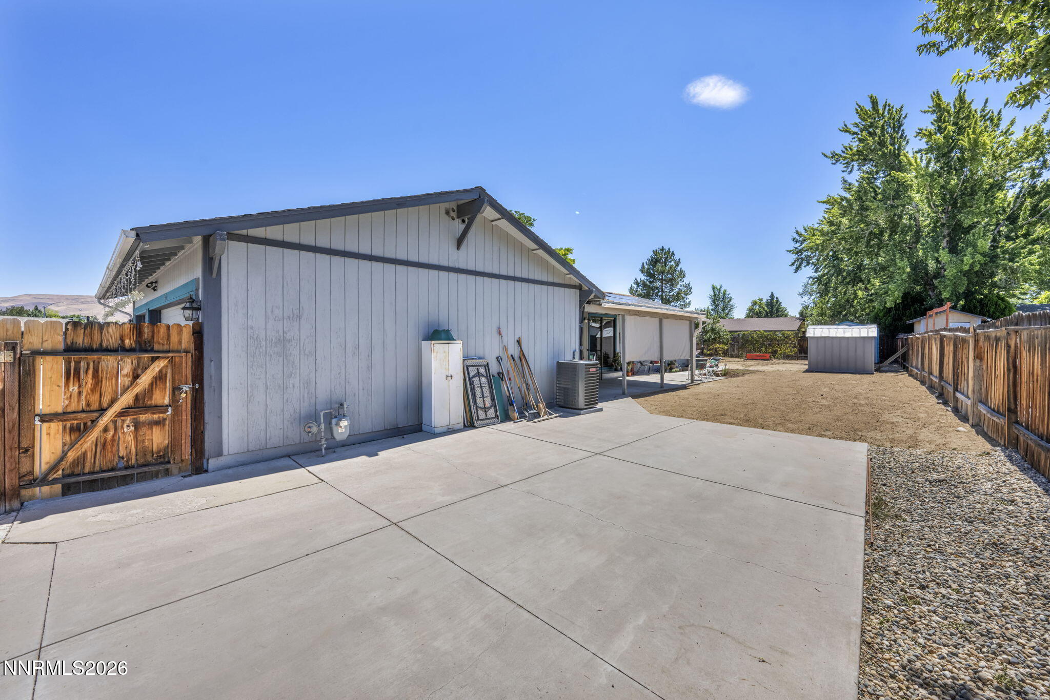 345 E Gault Way Property Photo 14