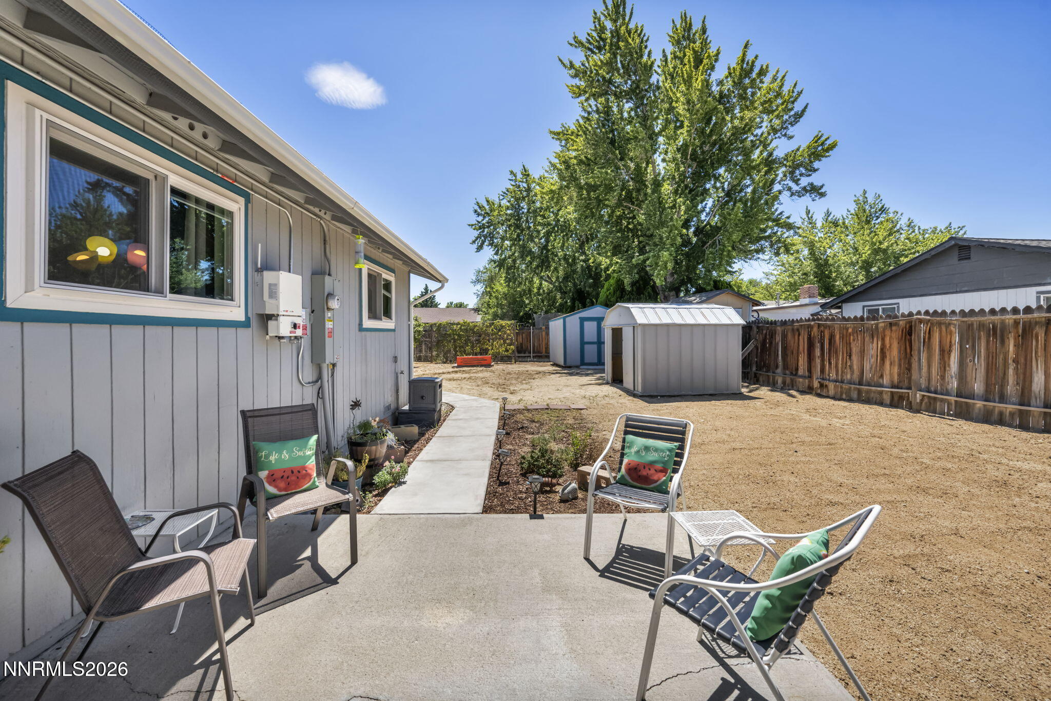 345 E Gault Way Property Photo 16