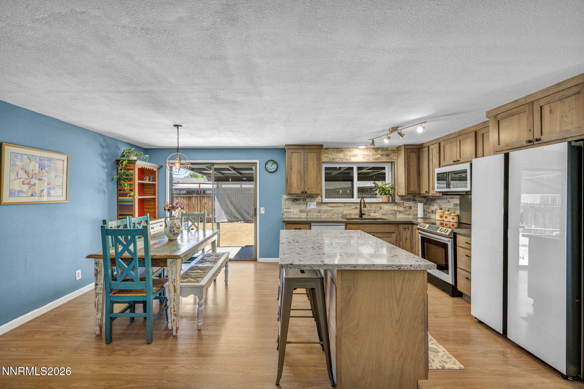 345 E Gault Way Property Photo 31
