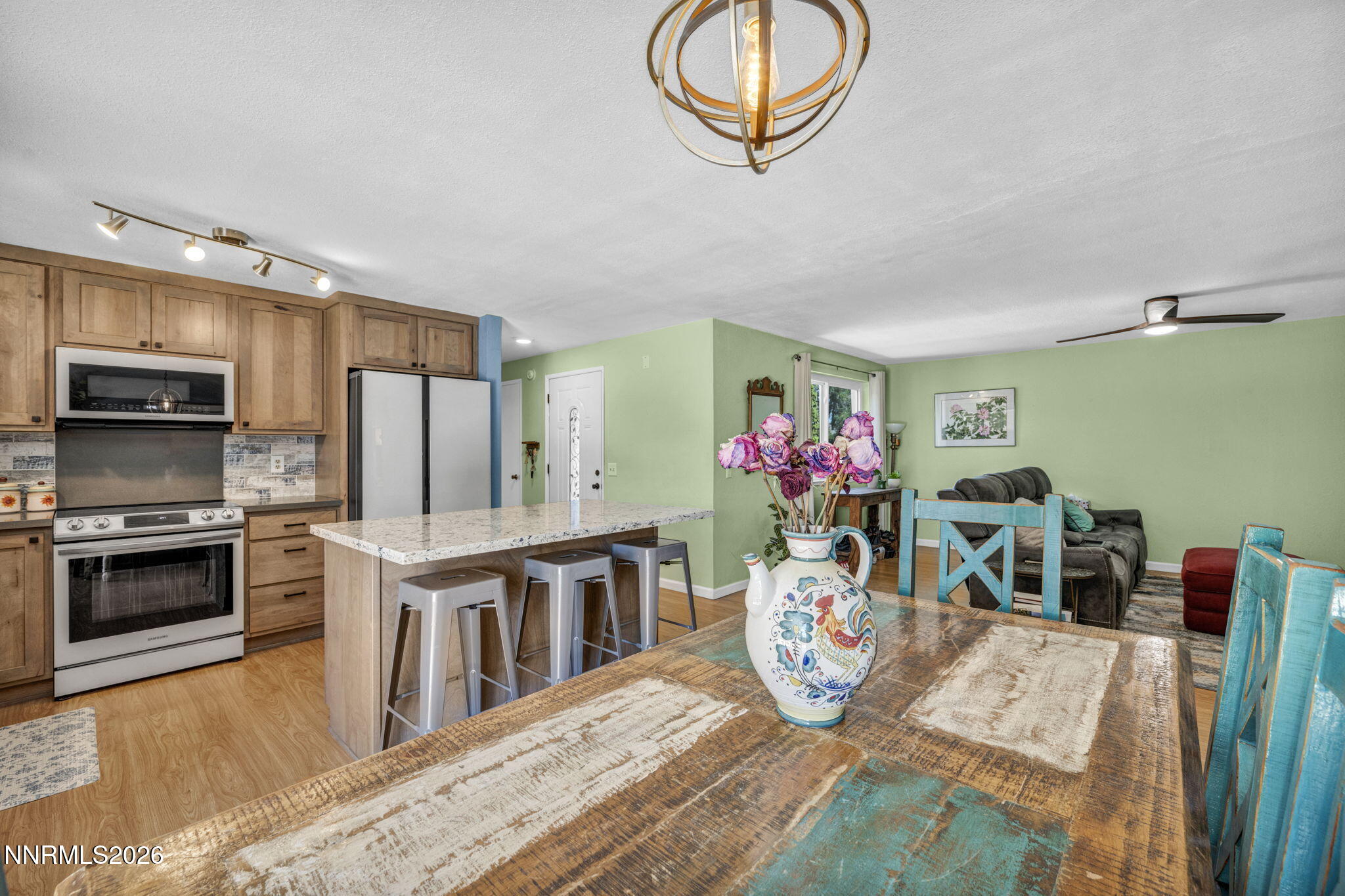 345 E Gault Way Property Photo 40