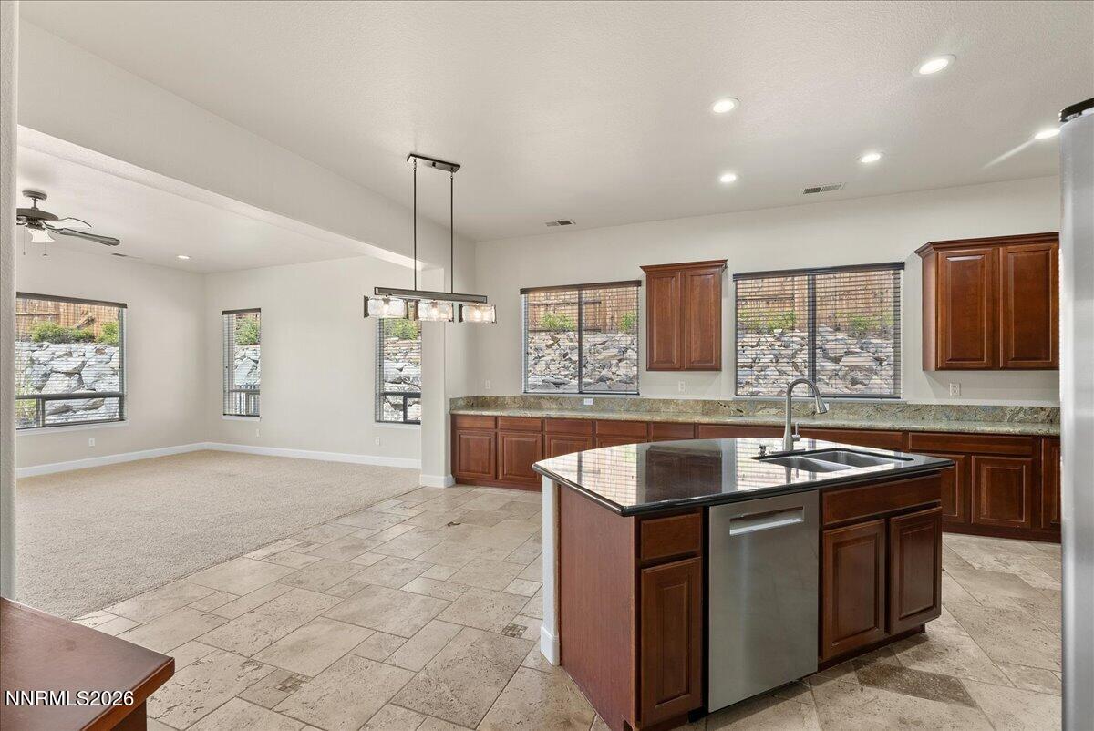 3211 Diamond Ridge Drive Property Photo 13