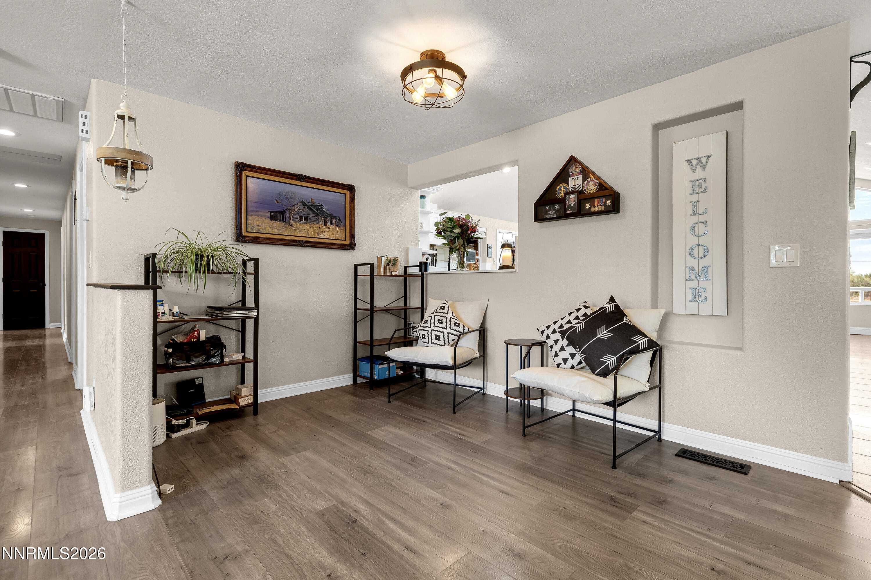 150 E Sky Ranch Boulevard Property Photo 8