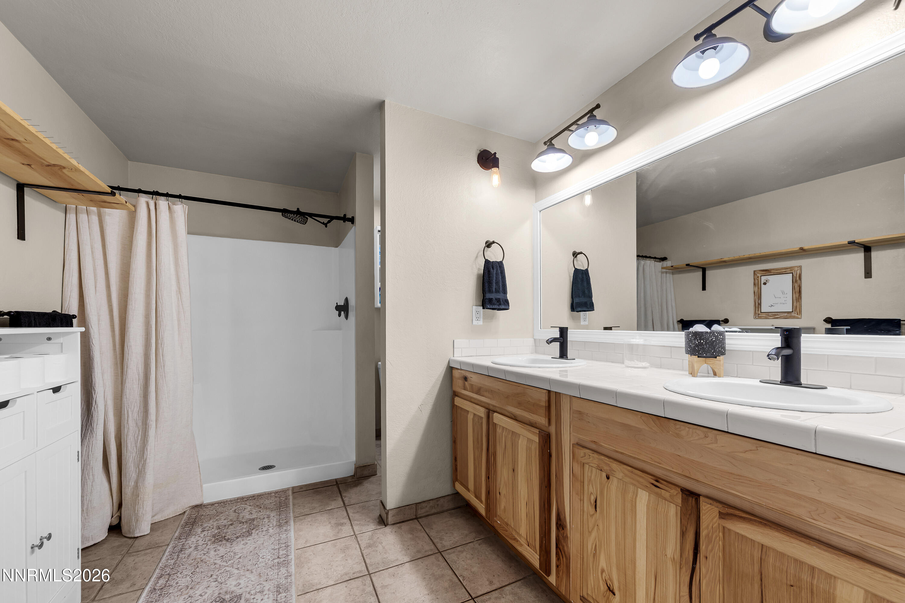 150 E Sky Ranch Boulevard Property Photo 24