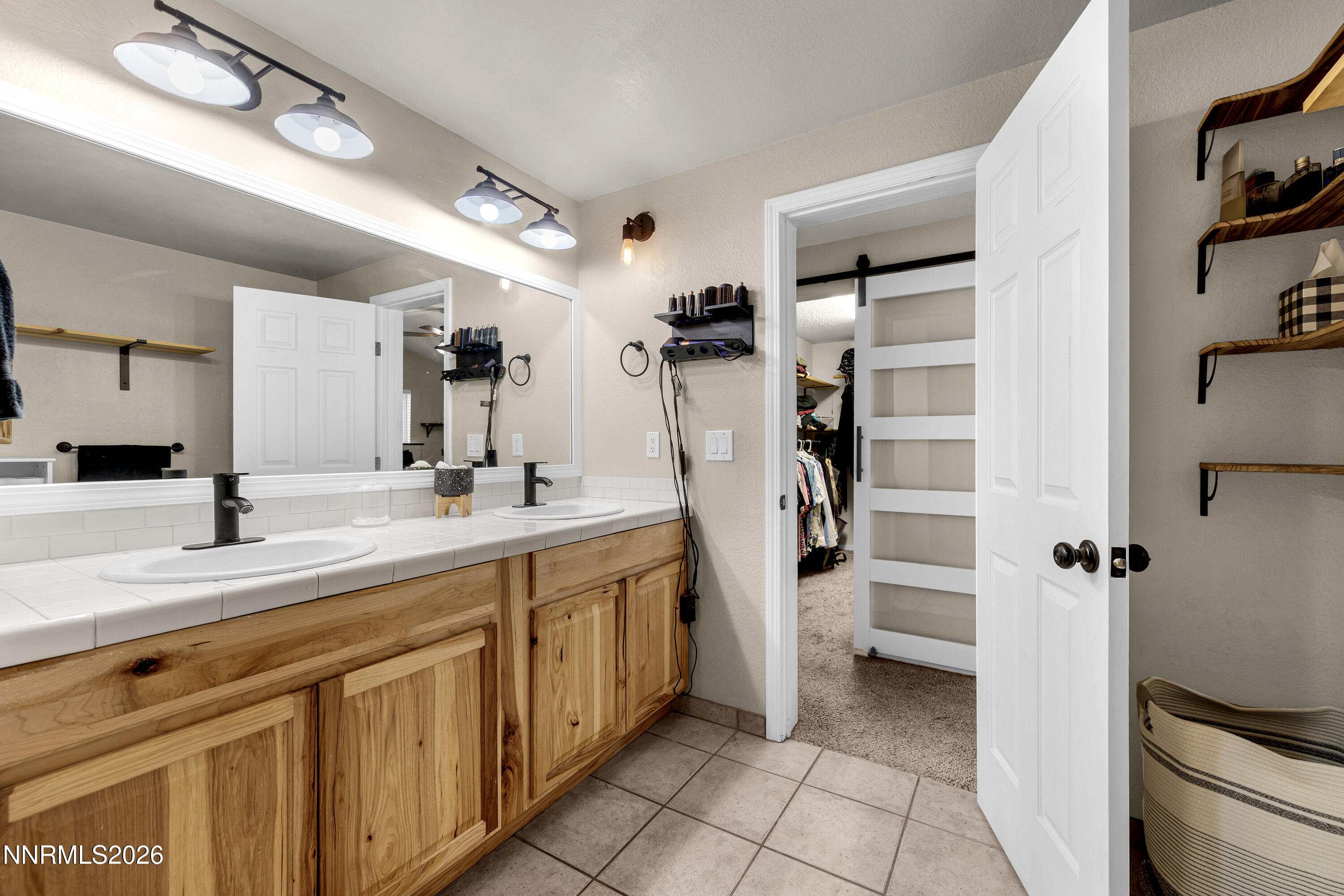 150 E Sky Ranch Boulevard Property Photo 26