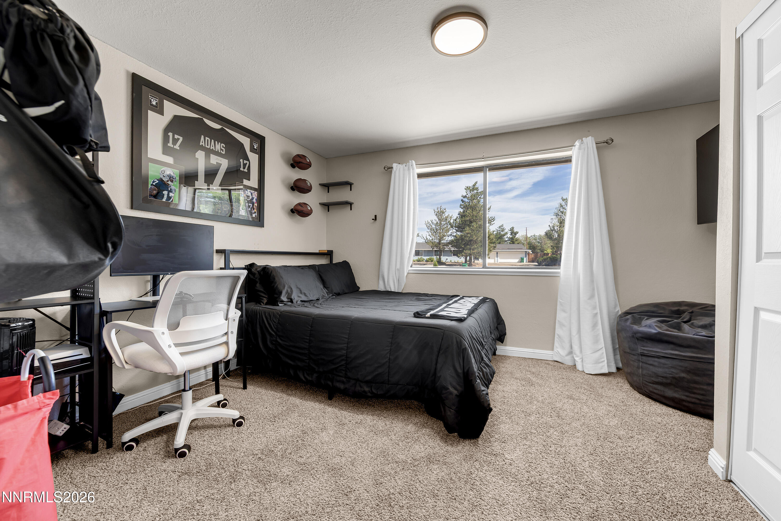 150 E Sky Ranch Boulevard Property Photo 31
