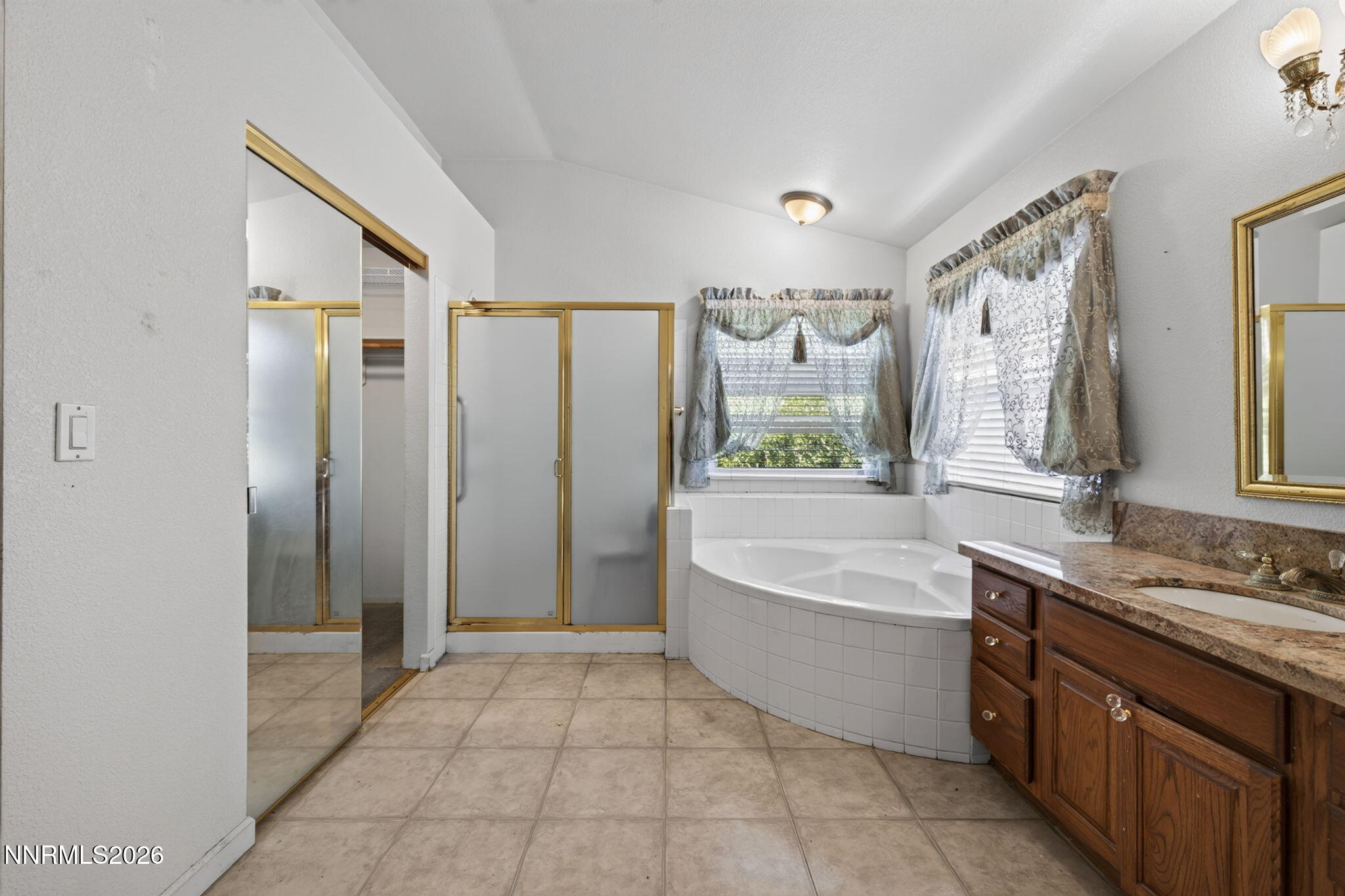 2526 Libero Drive Property Photo 21