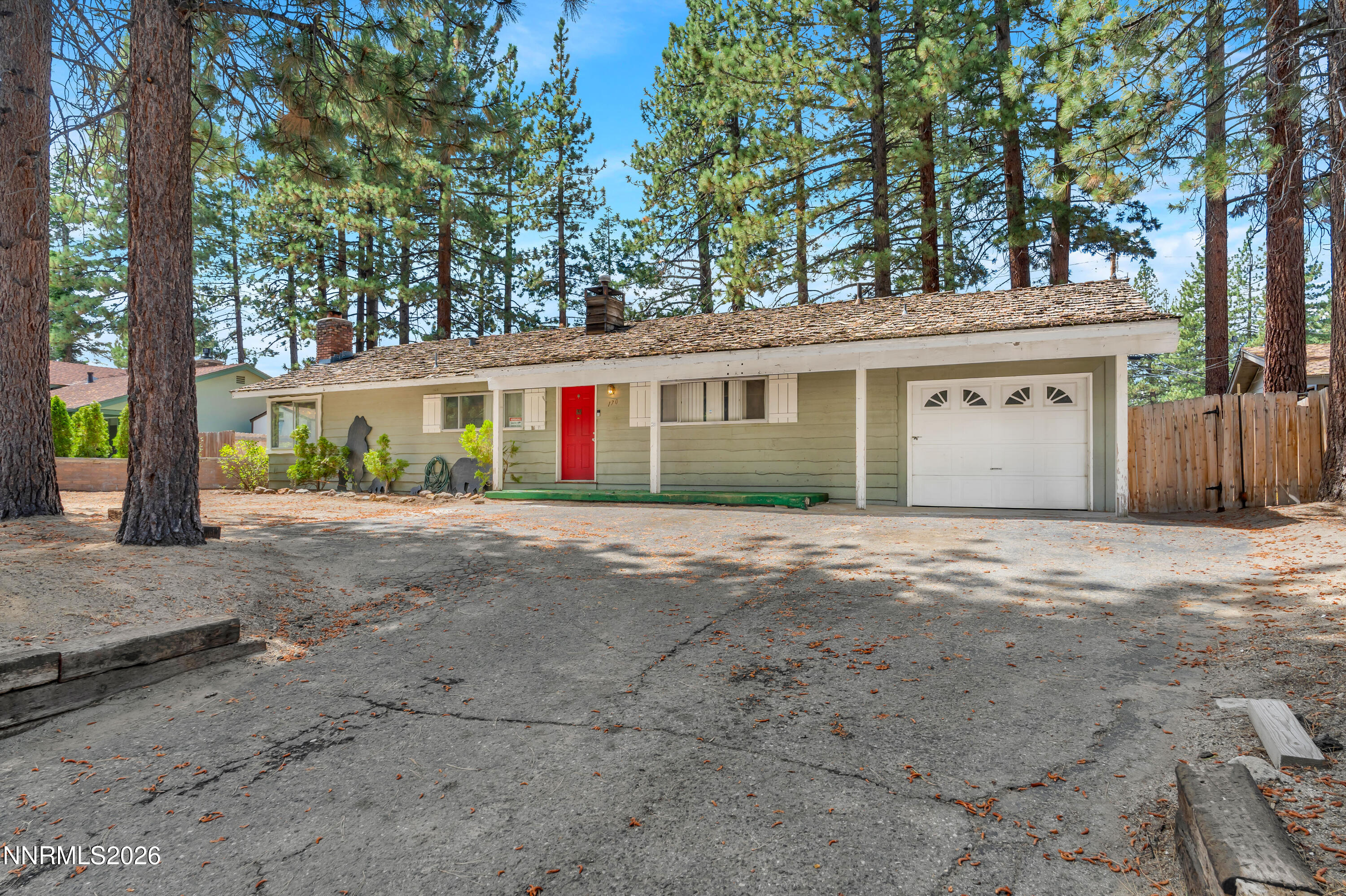 170 Pine Ridge Drive Property Photo 2
