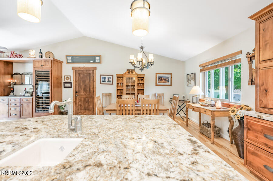 12405 Creek Crest Drive Property Photo 12
