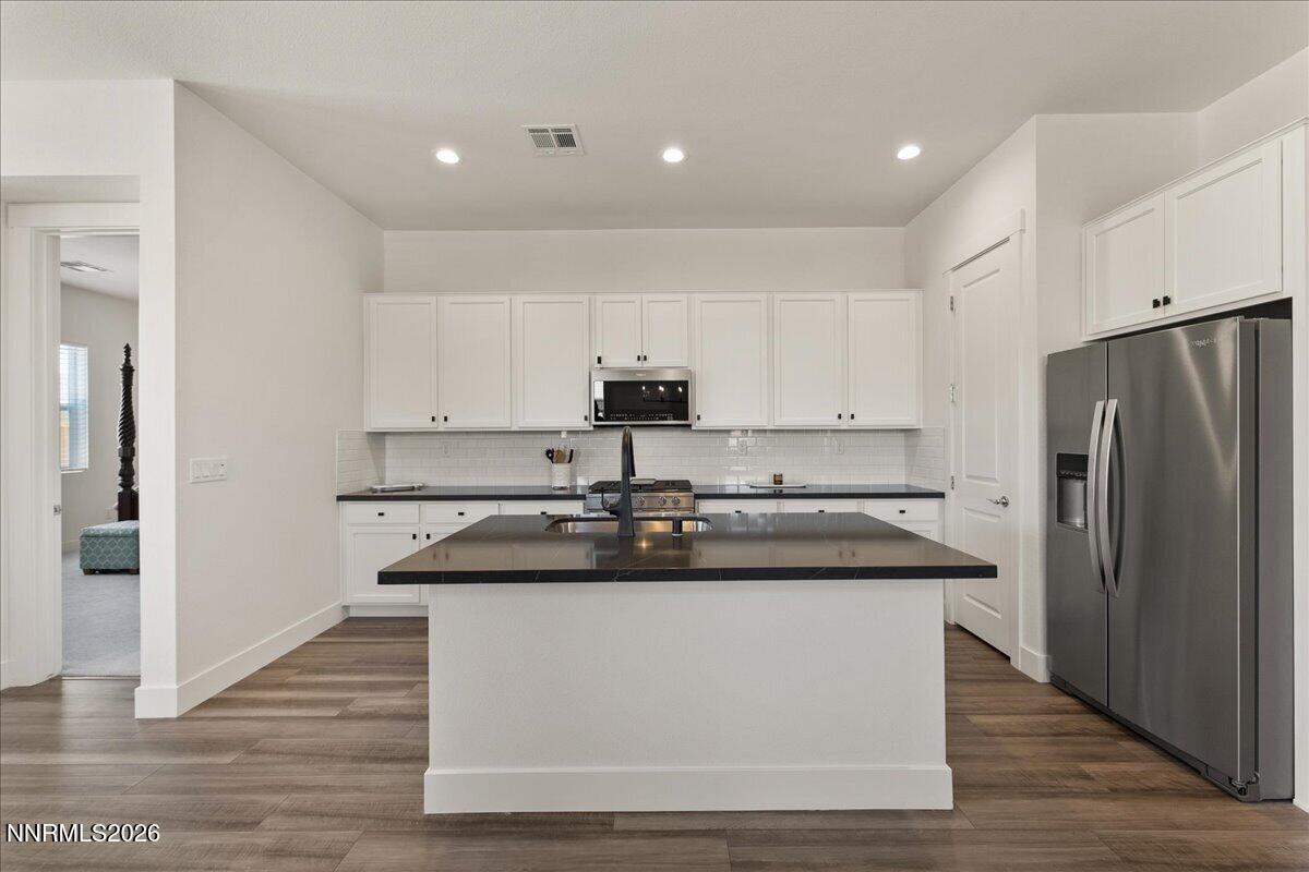 7732 Boulder Falls Drive Property Photo 8