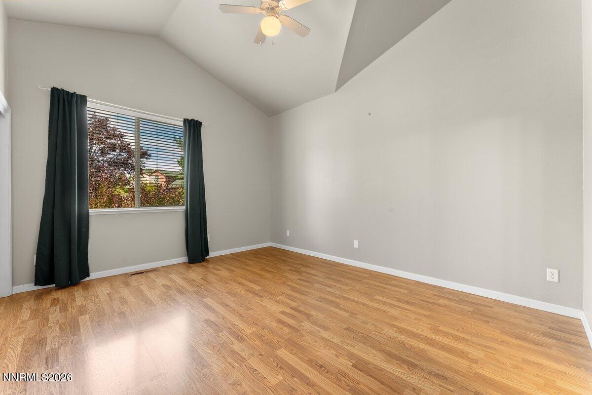 5627 Crescent Hill Way Property Photo 13