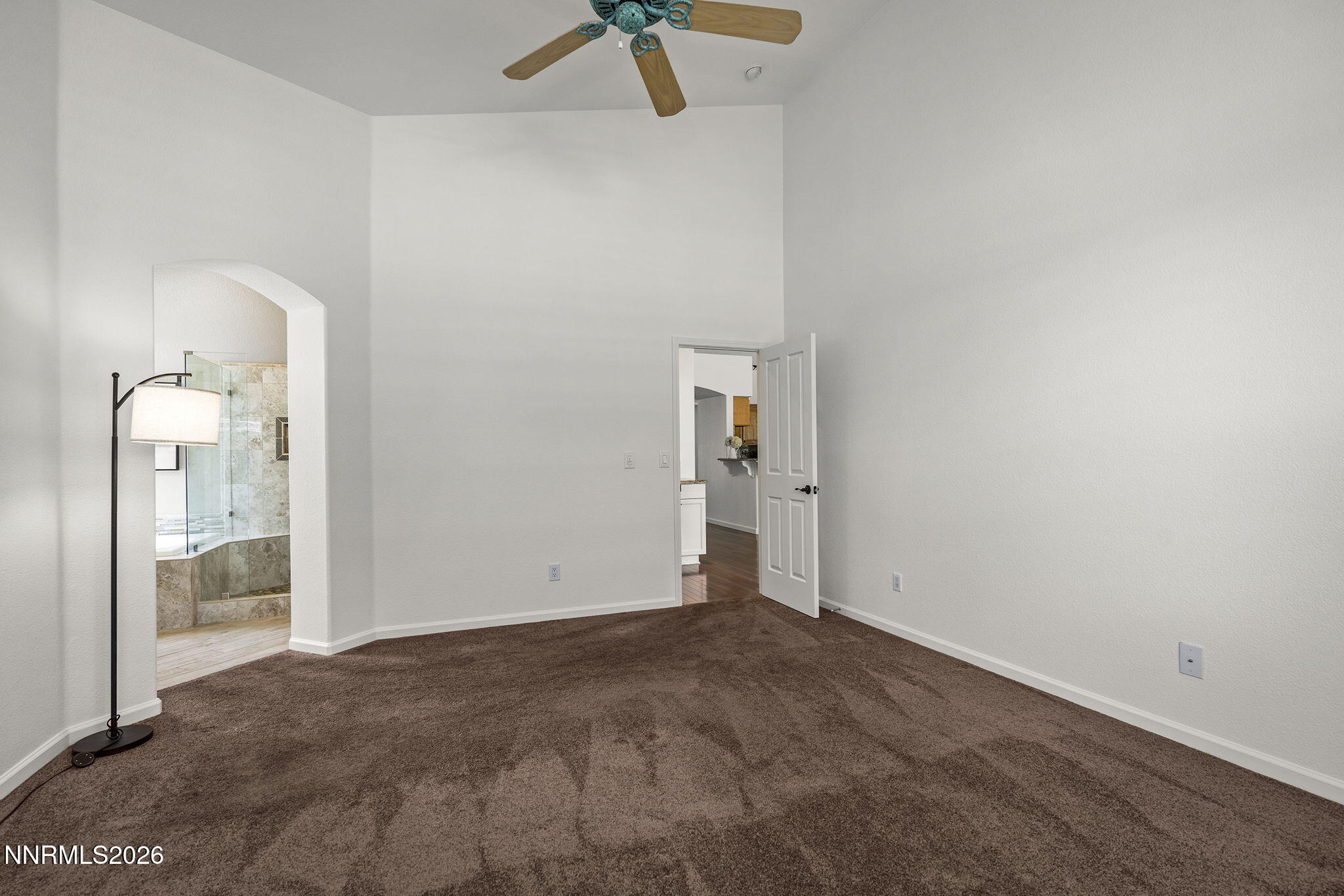 6162 Carriage House Way Property Photo 17