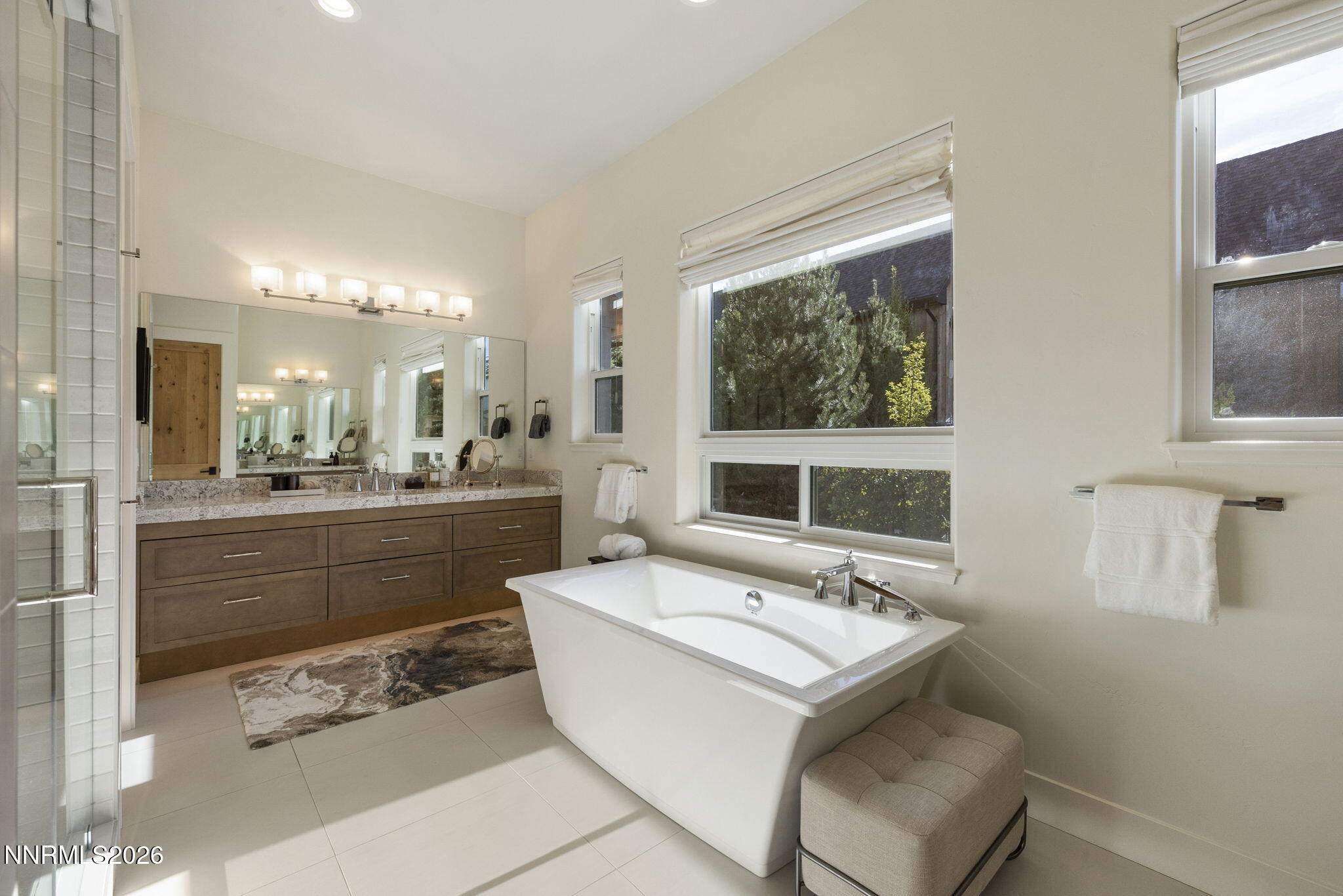 611 Silver Charm Way Property Photo 23