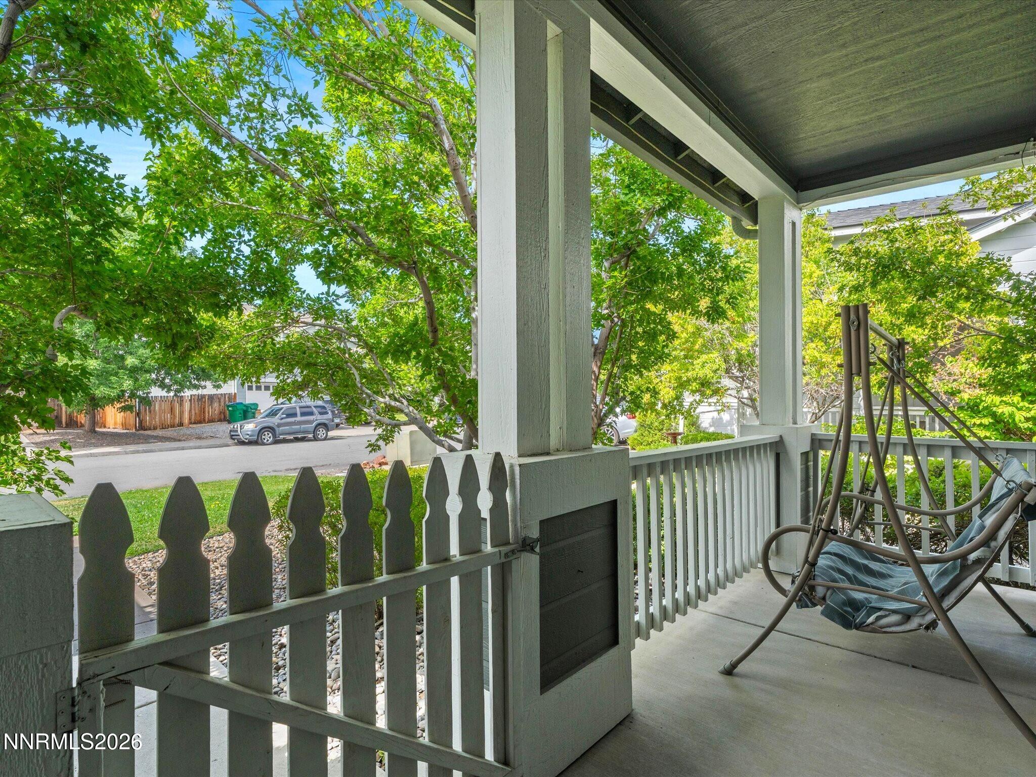 9275 Rising Moon Drive Property Photo 3