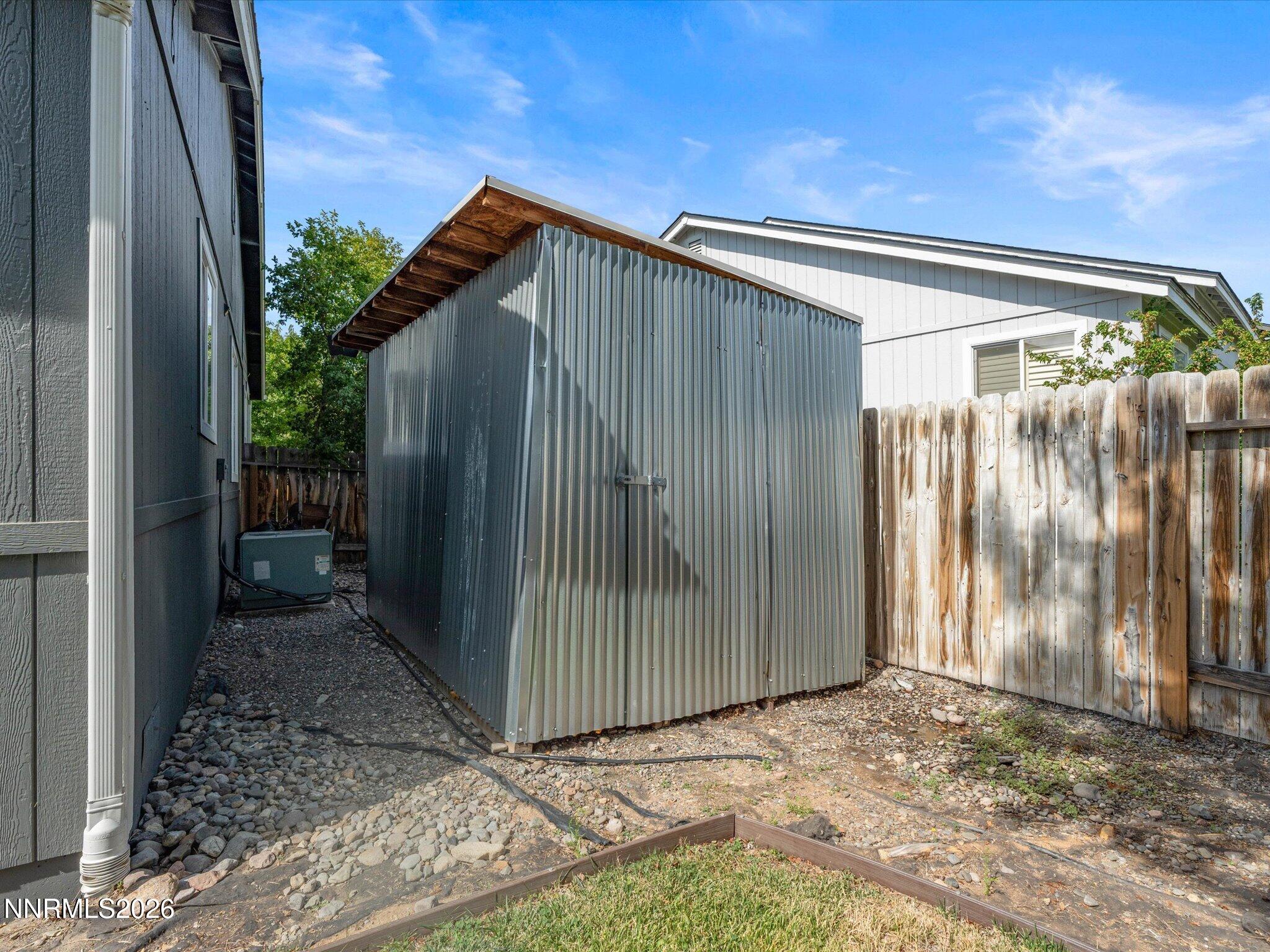 9275 Rising Moon Drive Property Photo 31