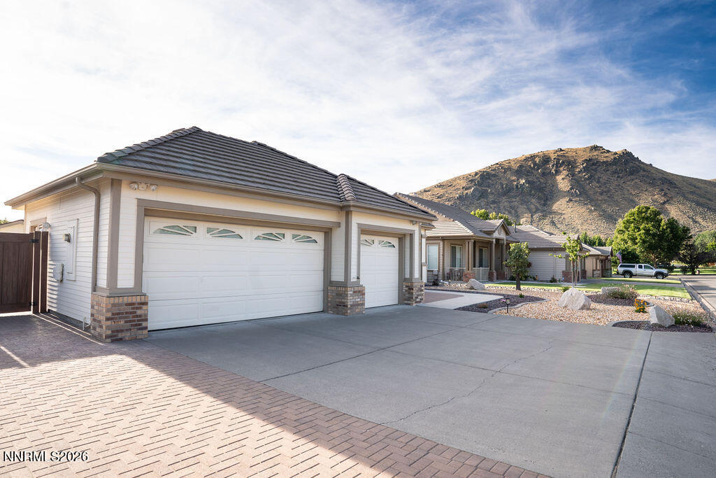 581 Derby Court Property Photo 1