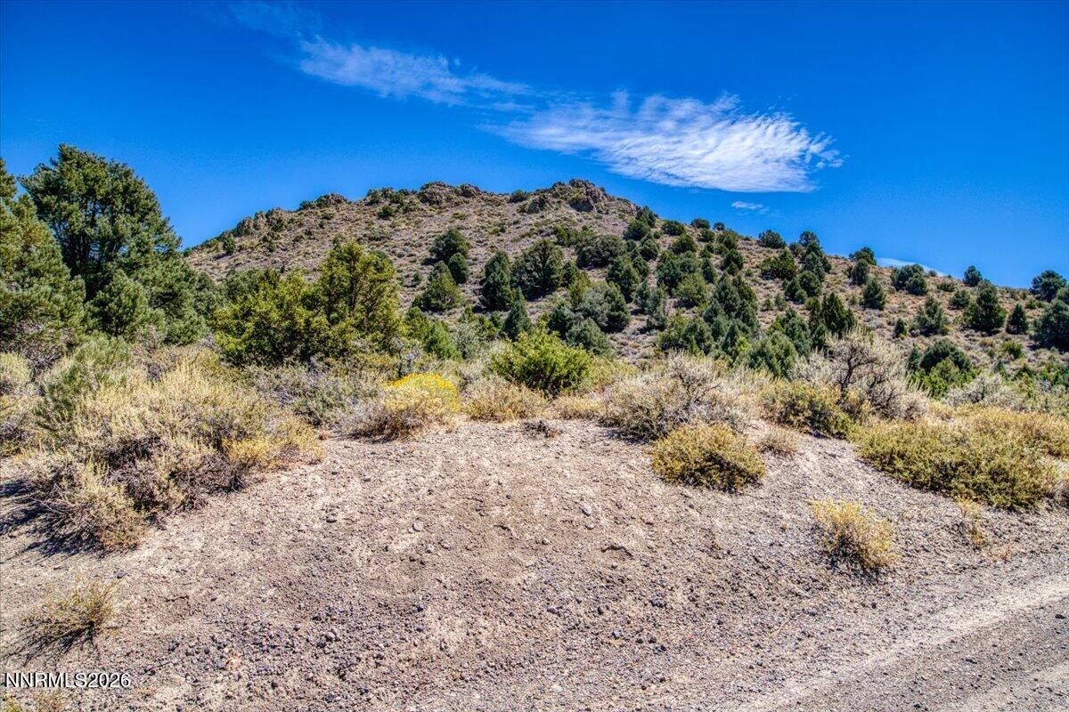 5000 Fandango Pass Road Property Photo 4