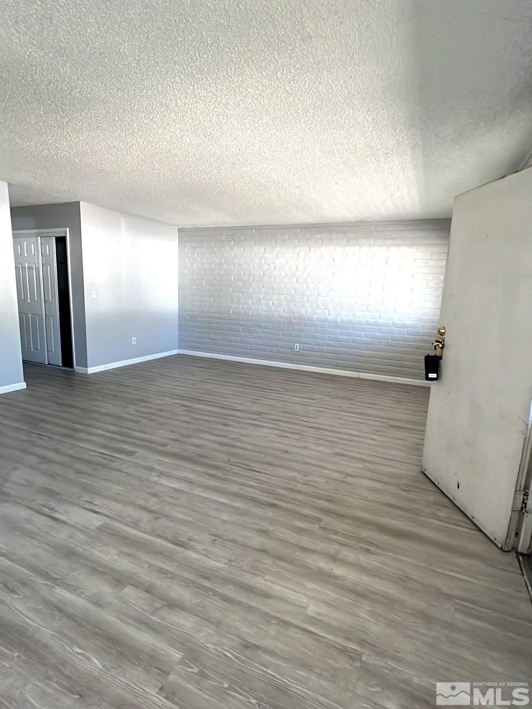 1799 York Way Property Photo 4