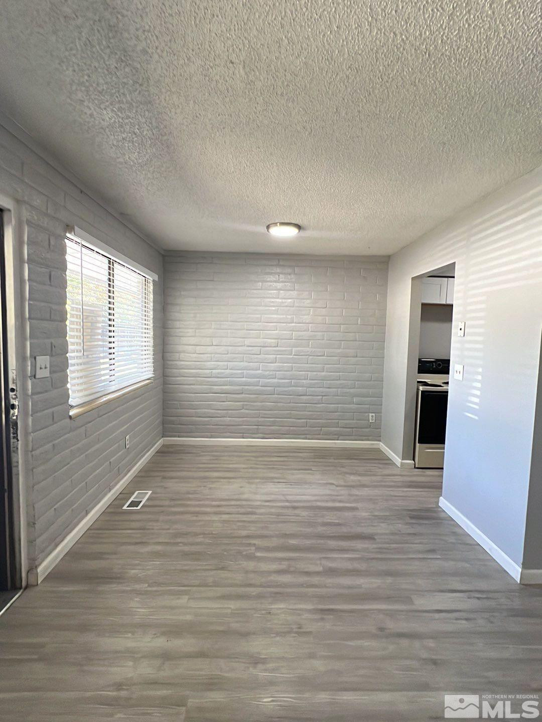1799 York Way Property Photo 6