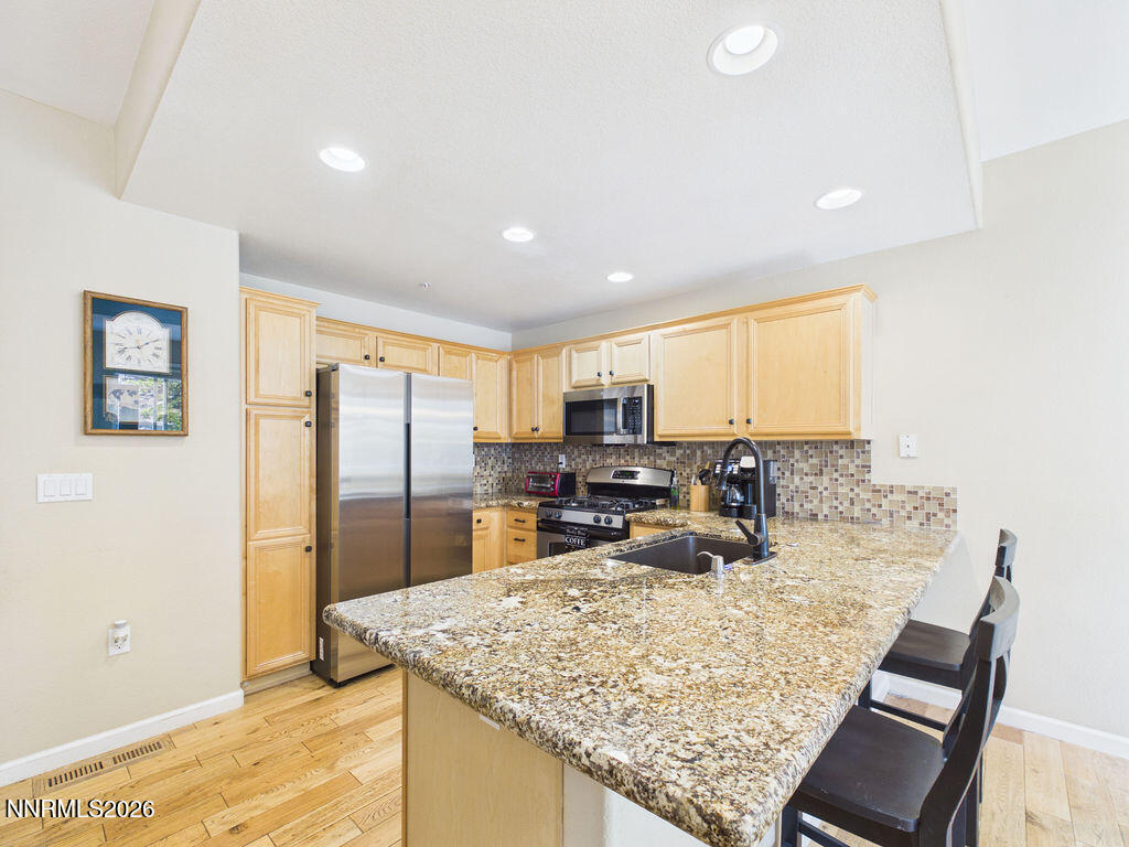 6100 Ingleston Drive Apt 715 Property Photo 6