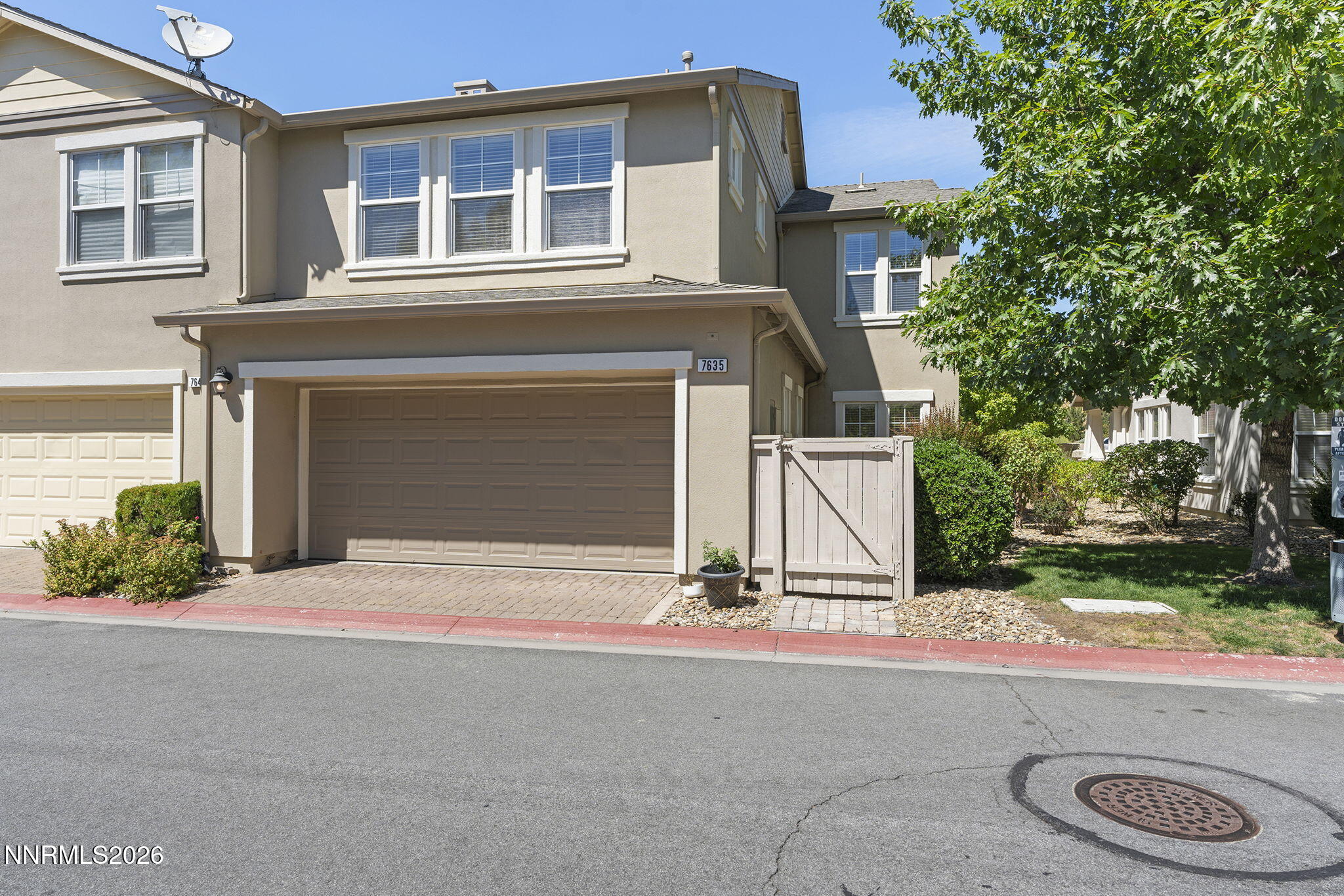 7635 Pebblestone Way Property Photo 2
