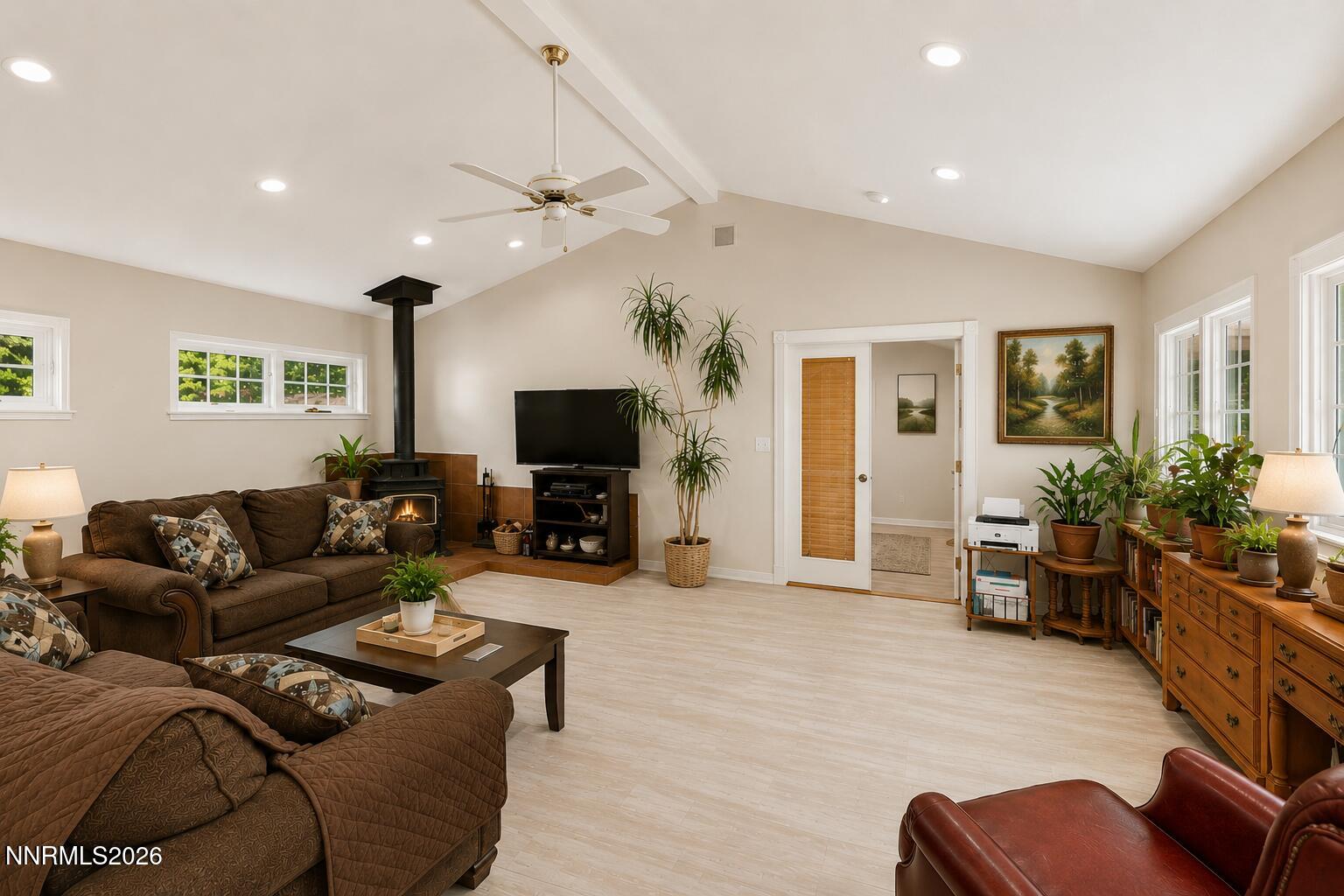 11075 Orchard Hill Drive Property Photo 8