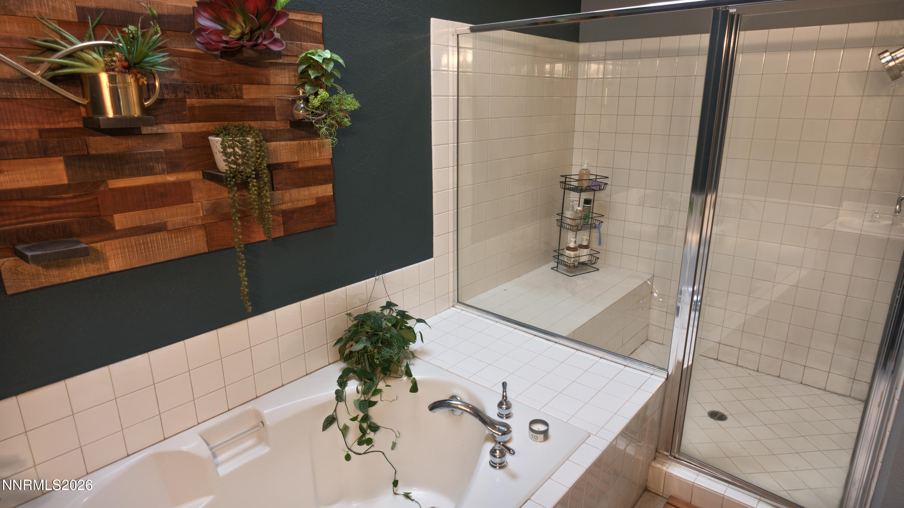 1340 Gleneyre Court Property Photo 11