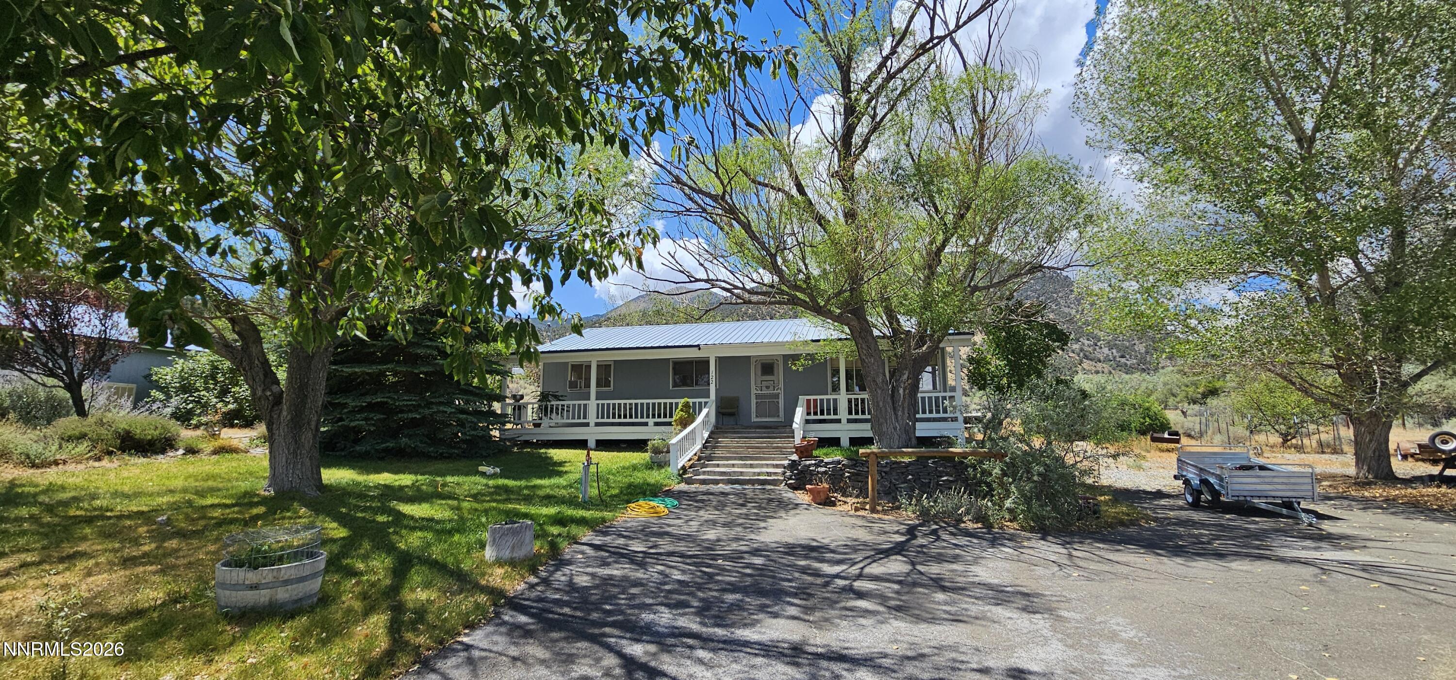 124 Del Drive Property Photo 1