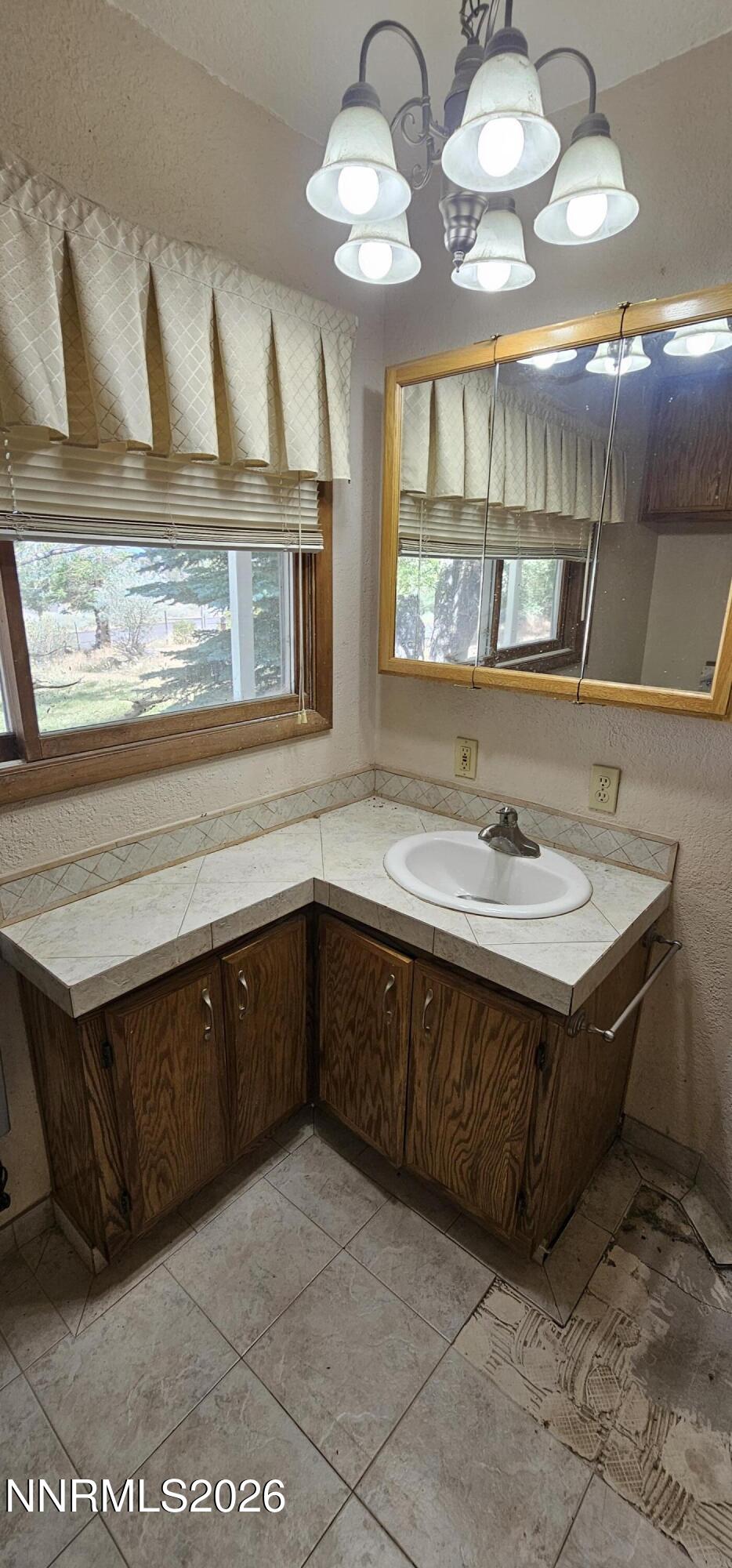124 Del Drive Property Photo 21