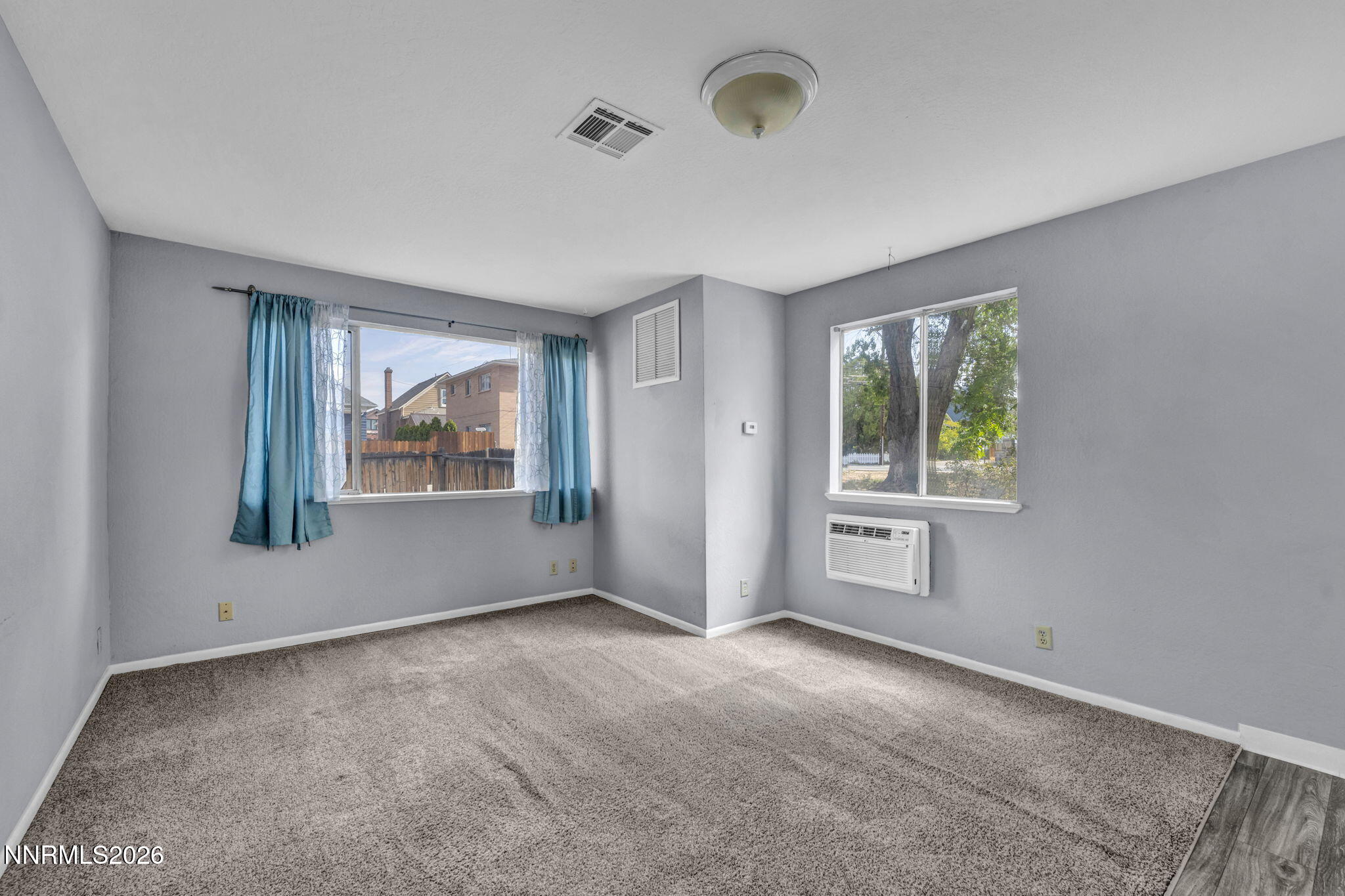 363 Roberts Street Property Photo 17