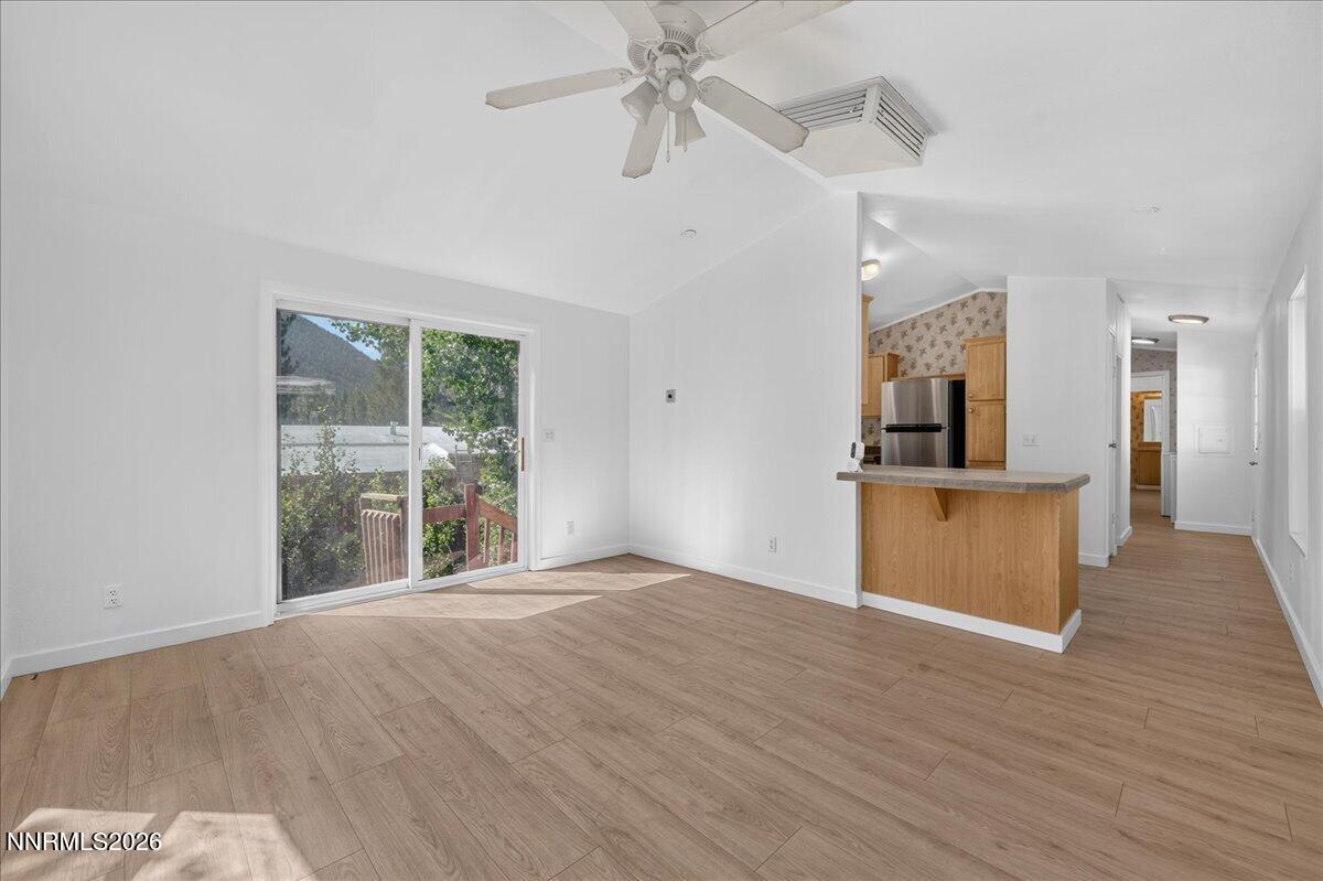 176 Crescent Drive Property Photo 4