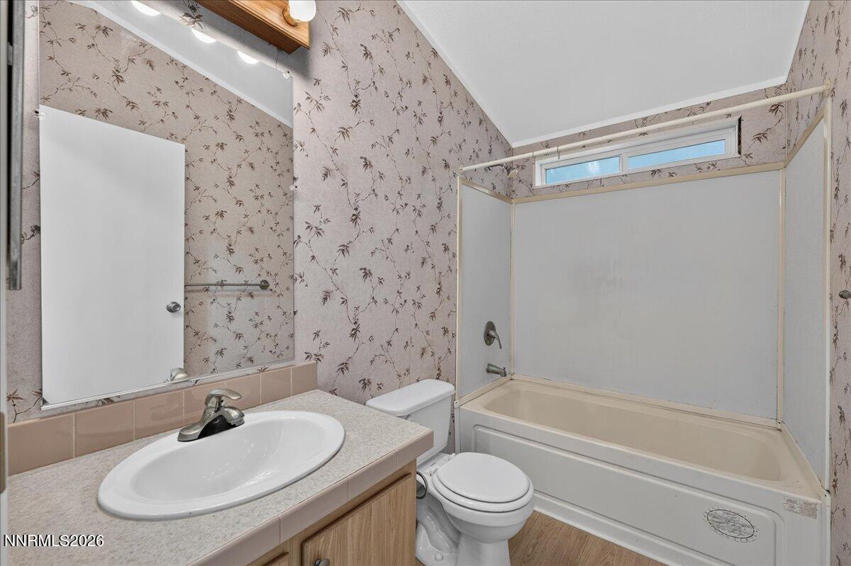 176 Crescent Drive Property Photo 22