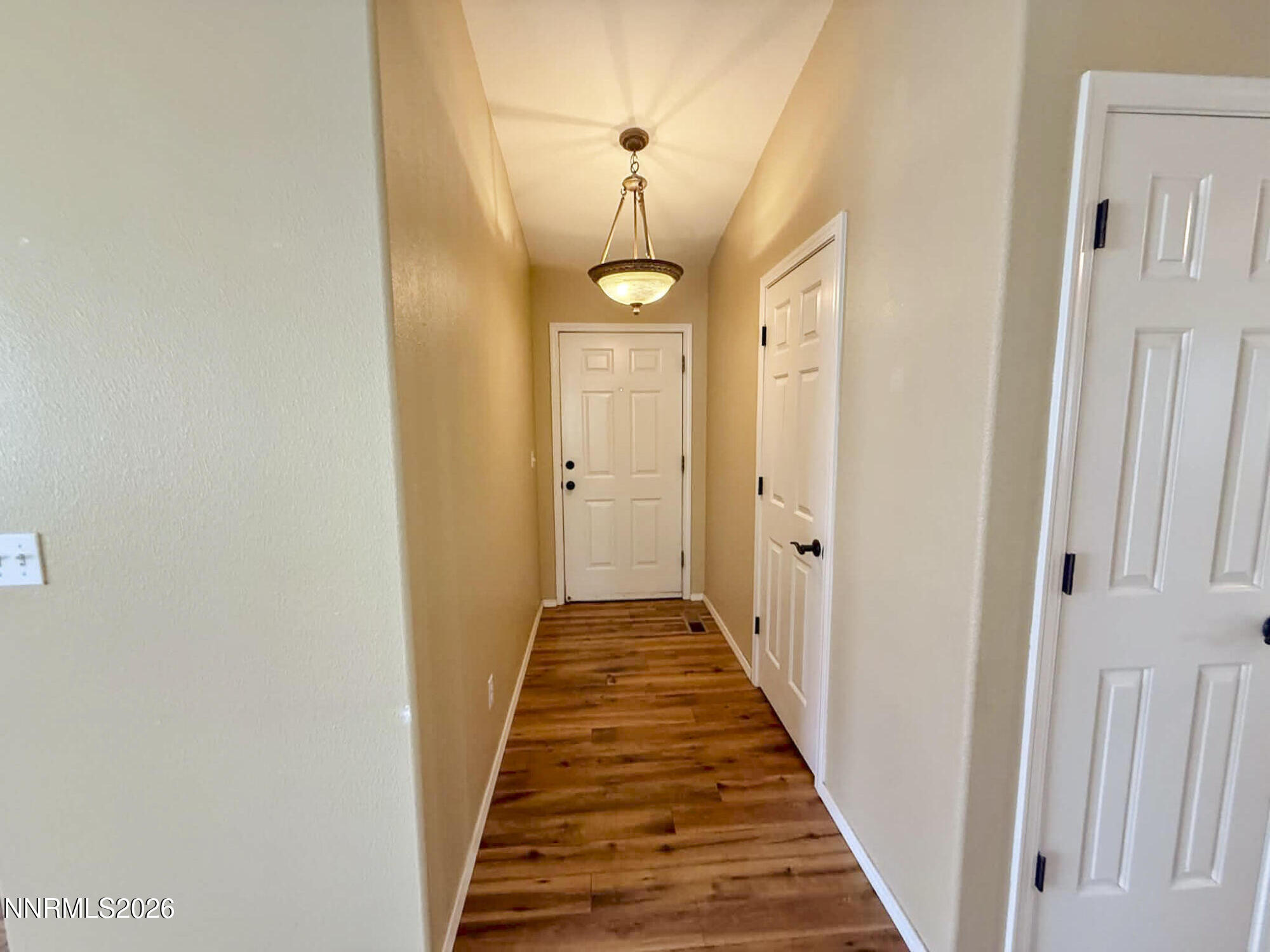 4735 Goodwin Road Property Photo 5