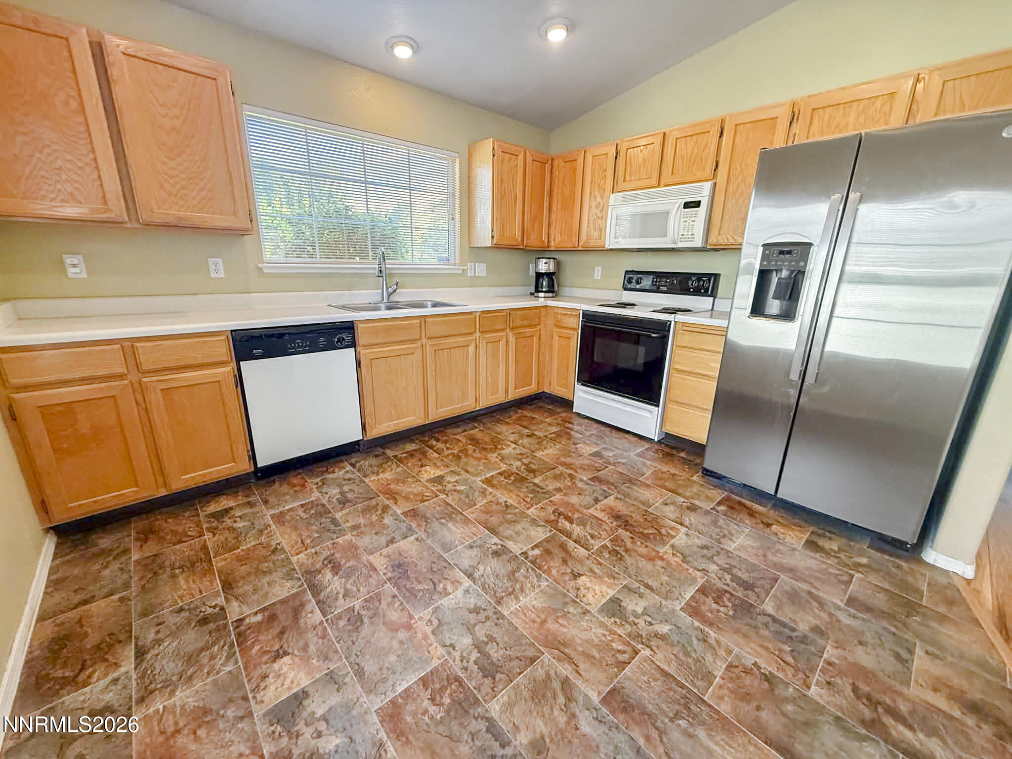 4735 Goodwin Road Property Photo 11