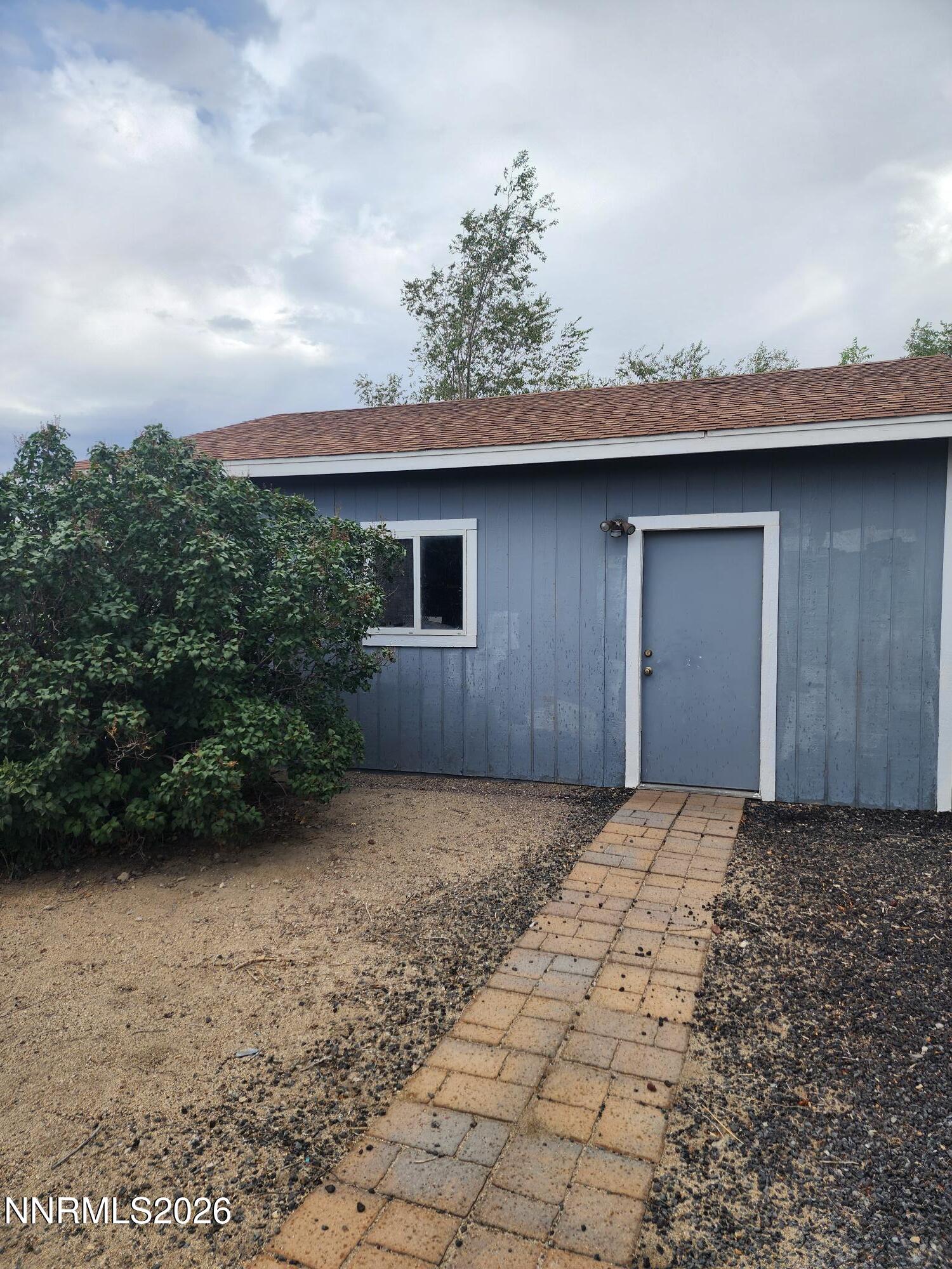 5225 Deodar Street Property Photo 9