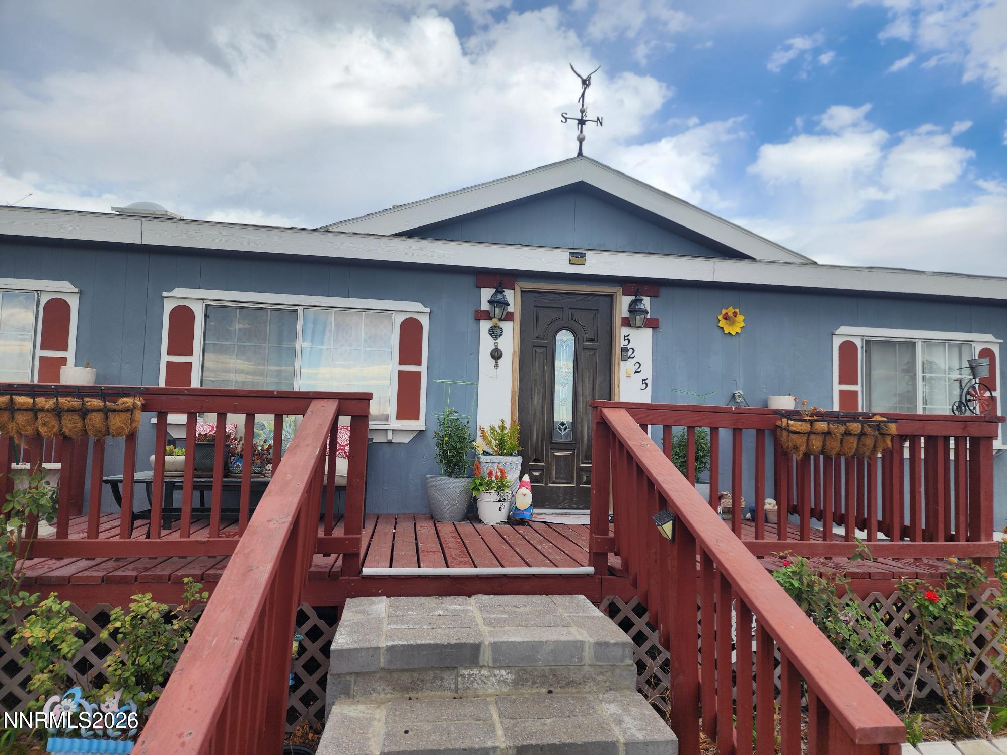 5225 Deodar Street Property Photo 12