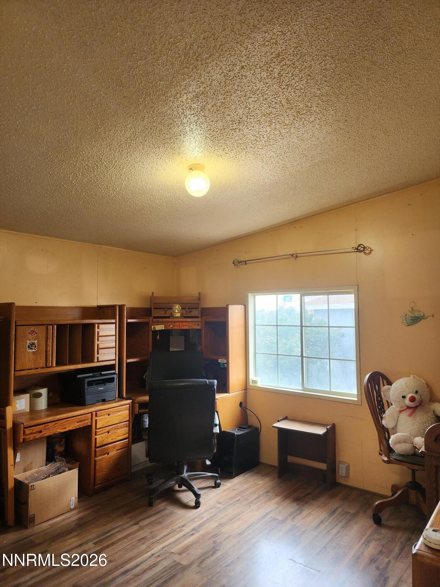 5225 Deodar Street Property Photo 19