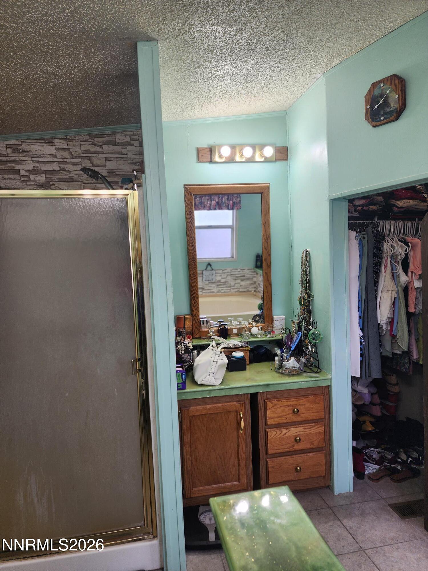 5225 Deodar Street Property Photo 25