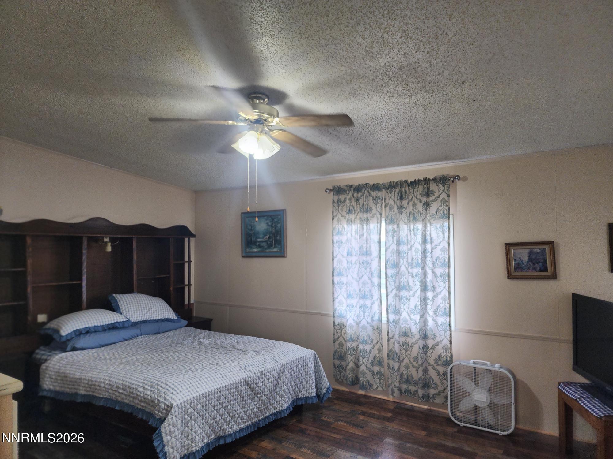 5225 Deodar Street Property Photo 26