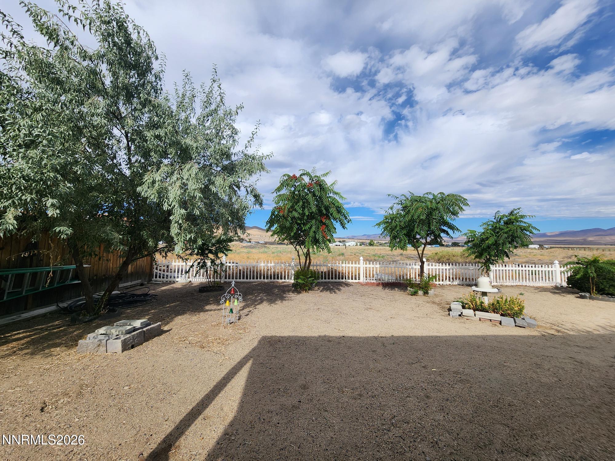 5225 Deodar Street Property Photo 54