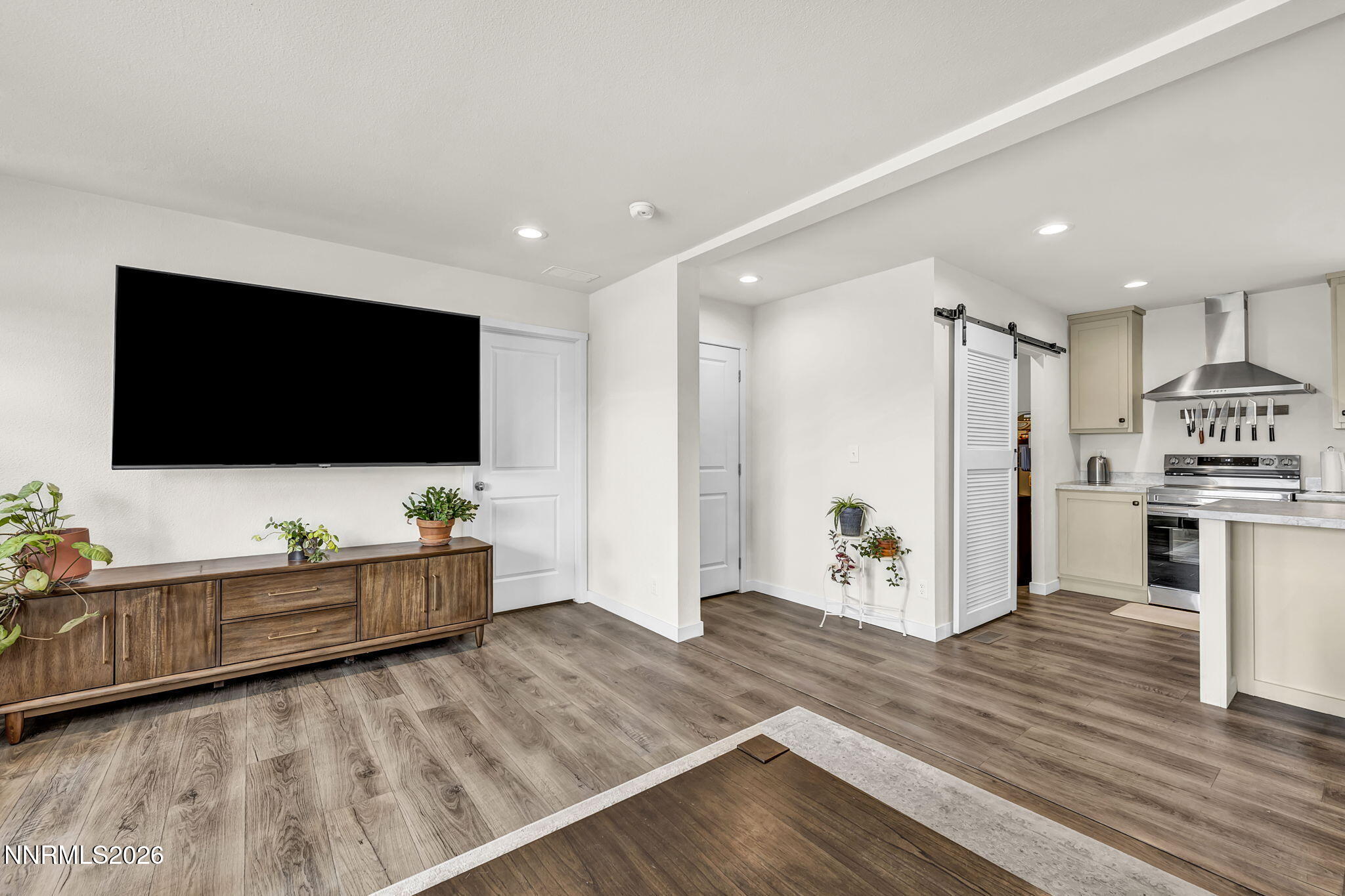 5450 Pasture View Road Property Photo 12