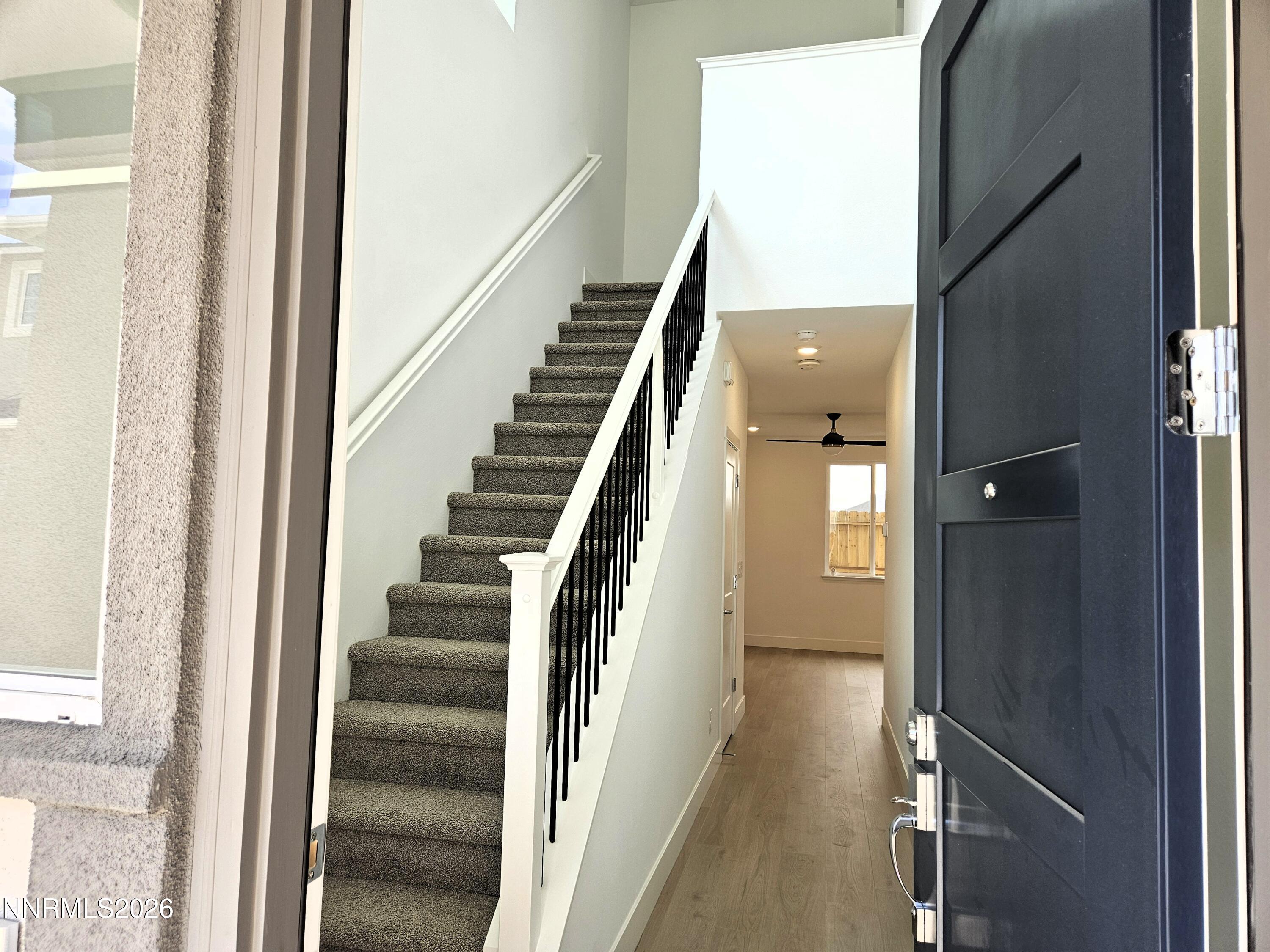 487 Prosecco Way Property Photo 2