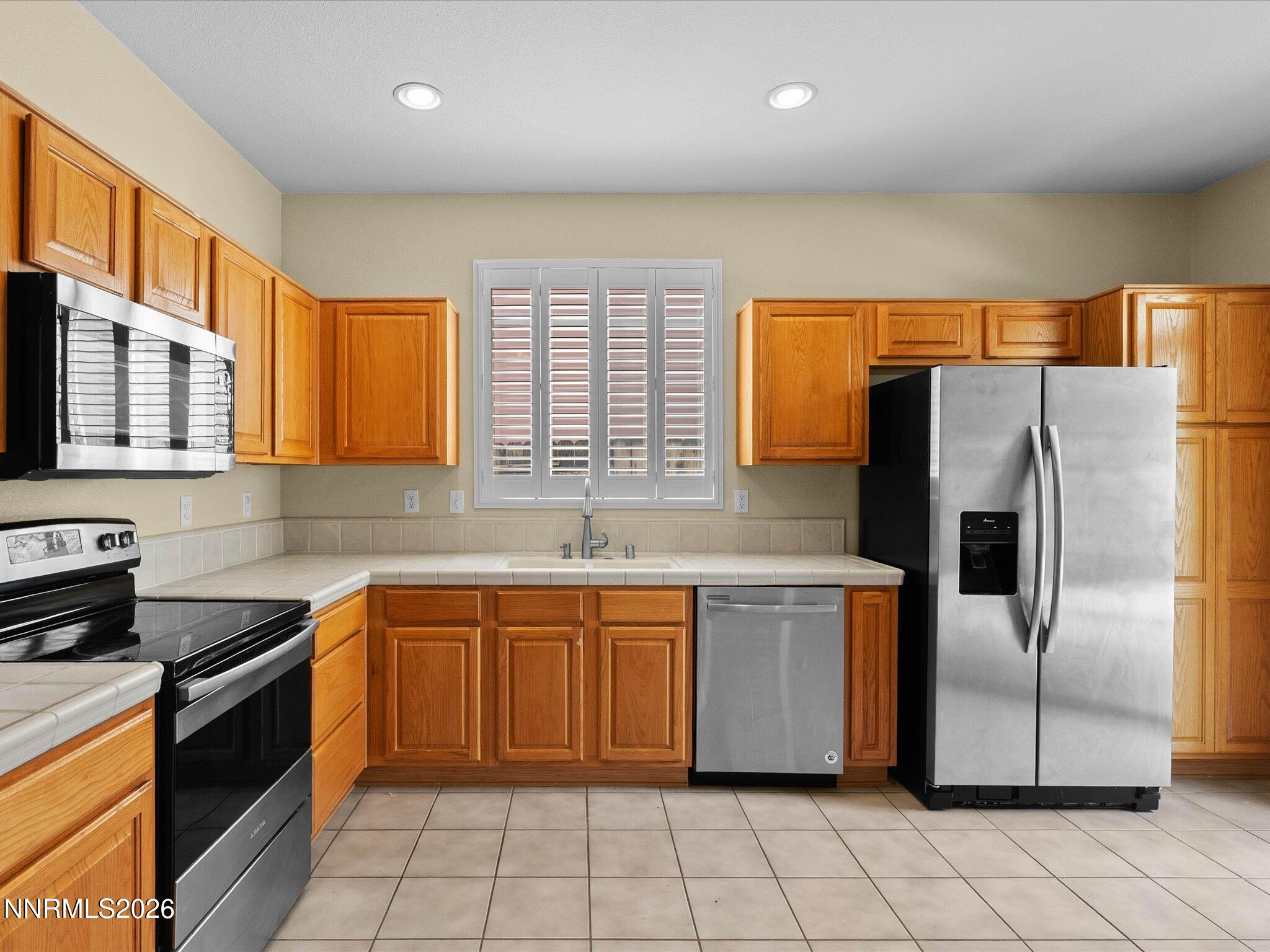 2348 Sapphire Ridge Way Property Photo 19