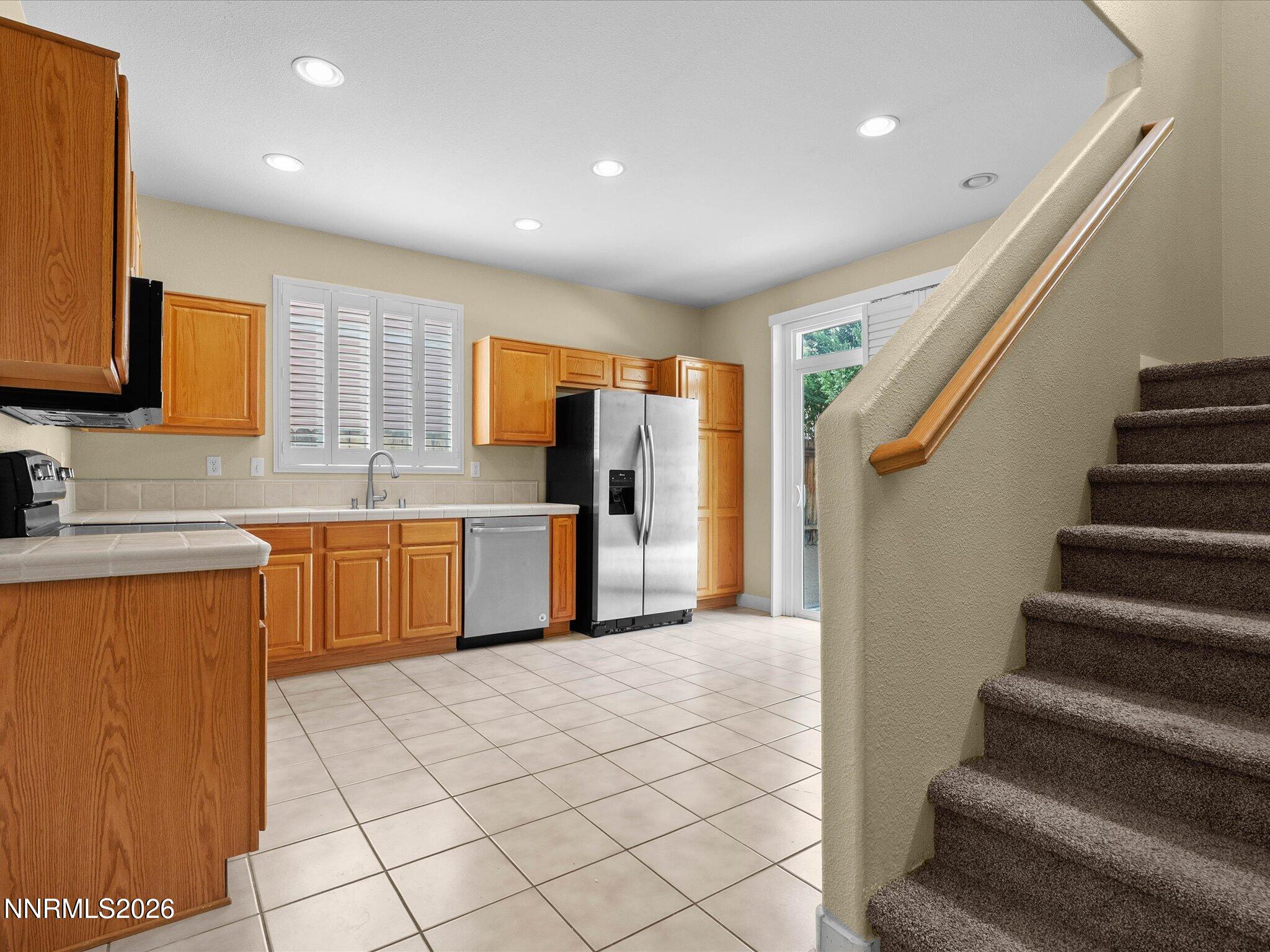 2348 Sapphire Ridge Way Property Photo 21